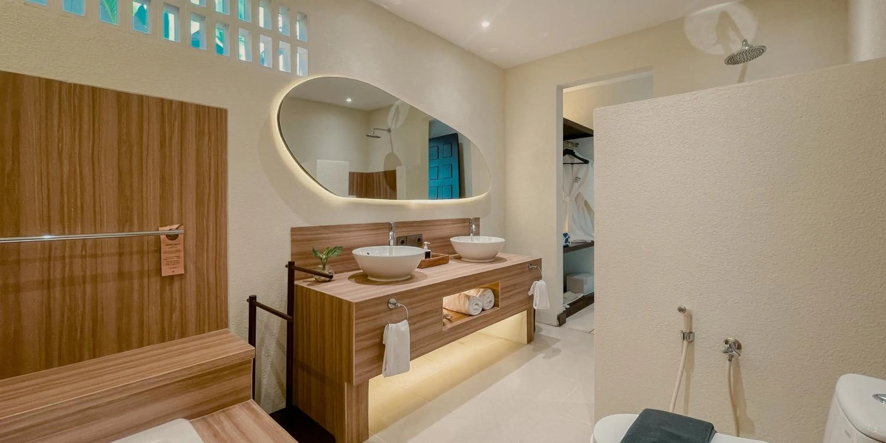 Bathroom in Aruni Bali Jimbaran Boutique Villa