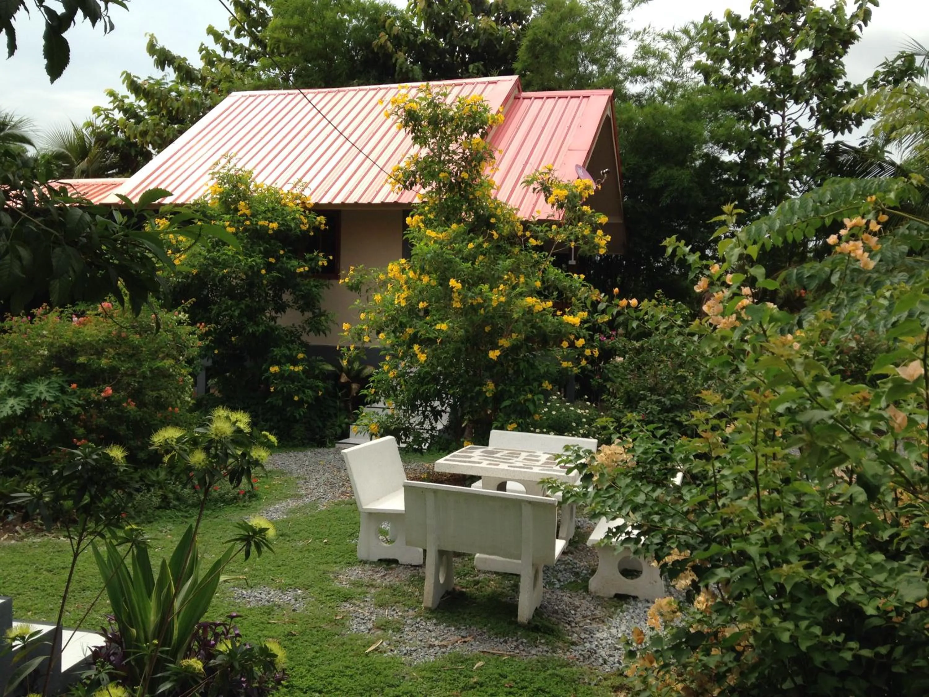 Property building in Areeya Resort