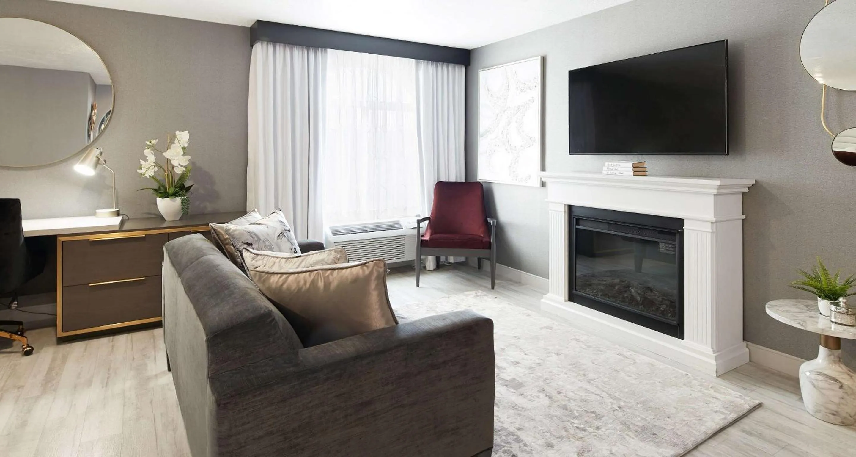 Photo of the whole room in Best Western Plus Abbey Inn