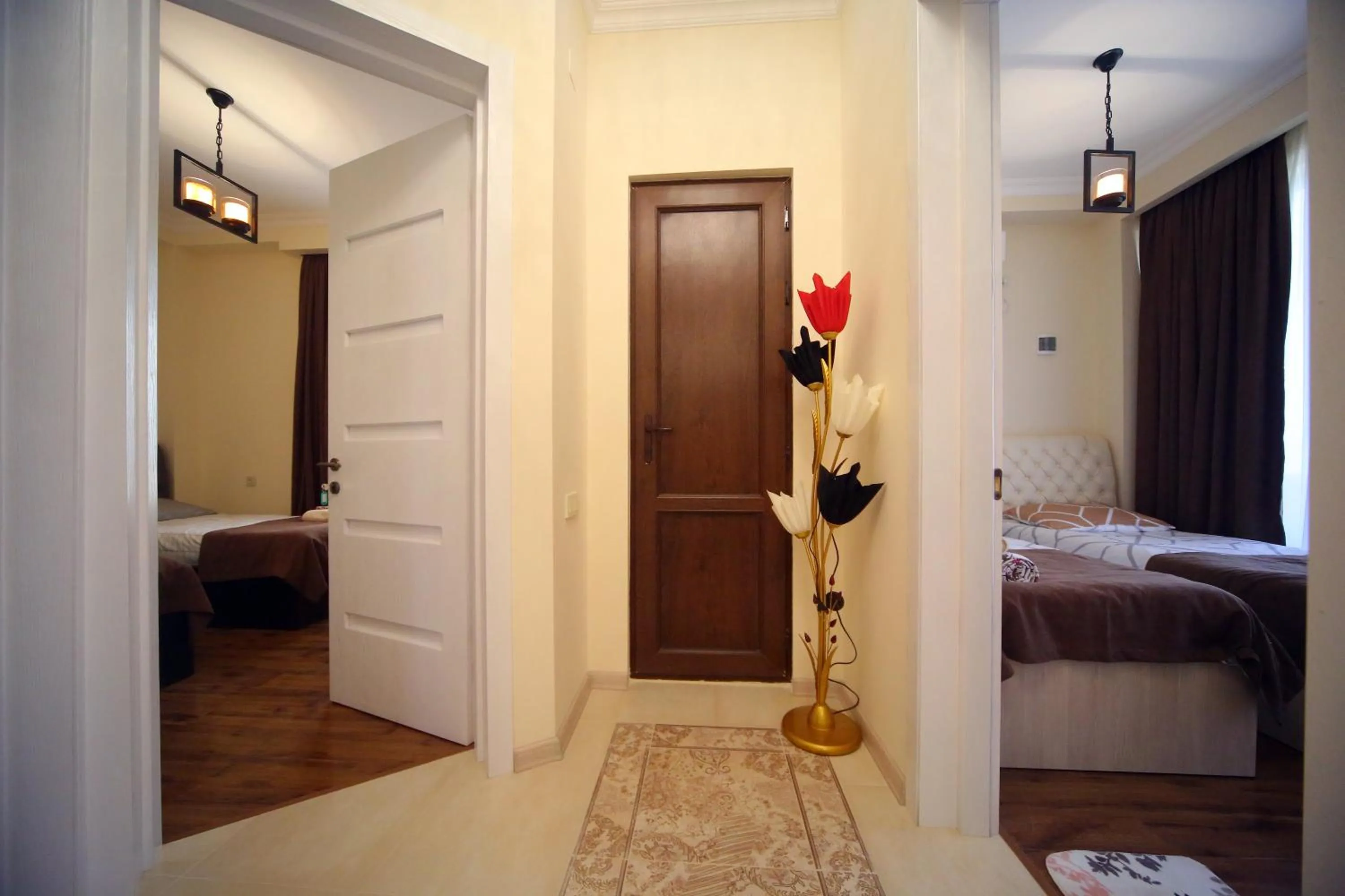 Bedroom, Bed in Hotel Balcony