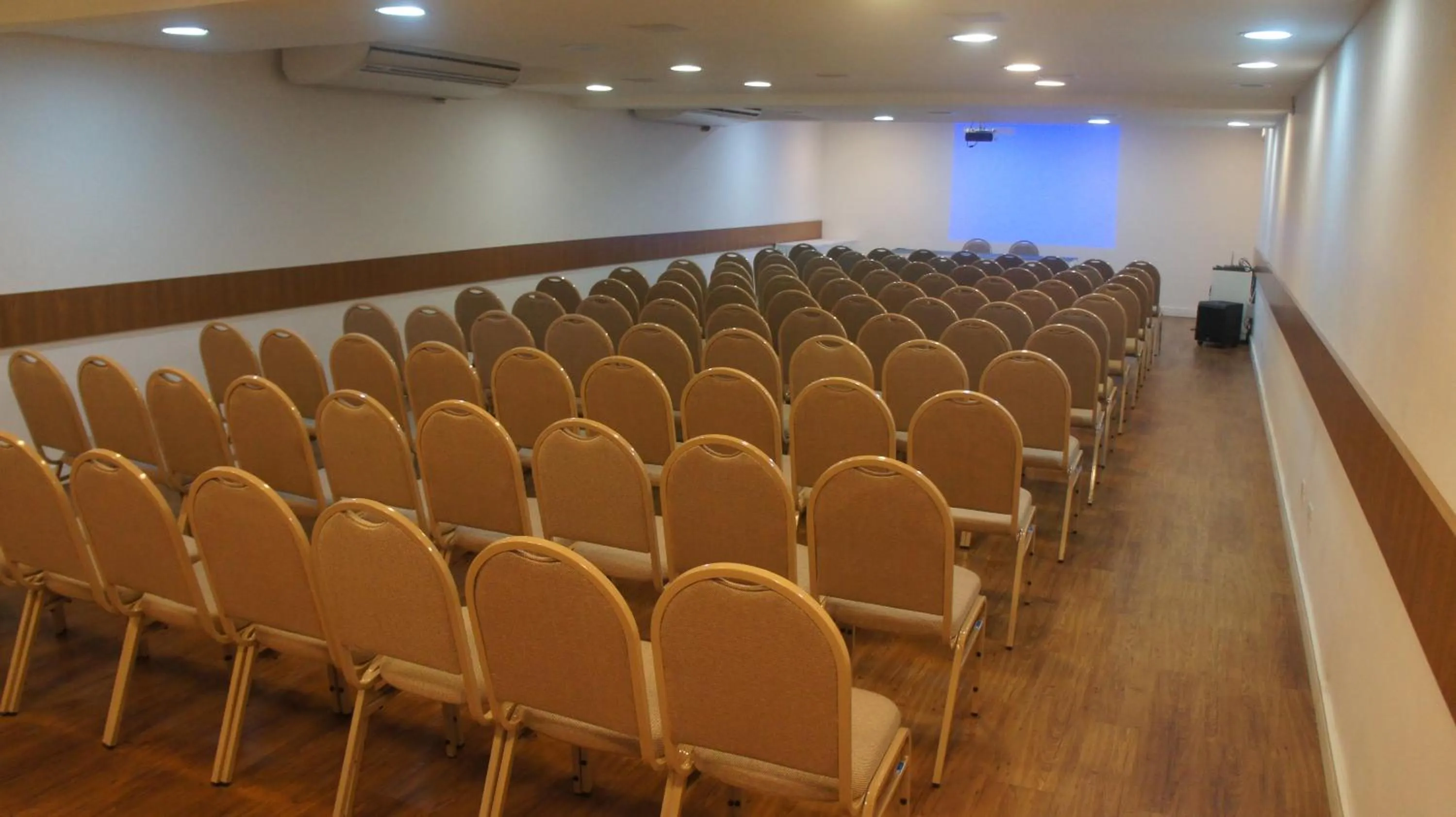 Business facilities in Hotel Barramares