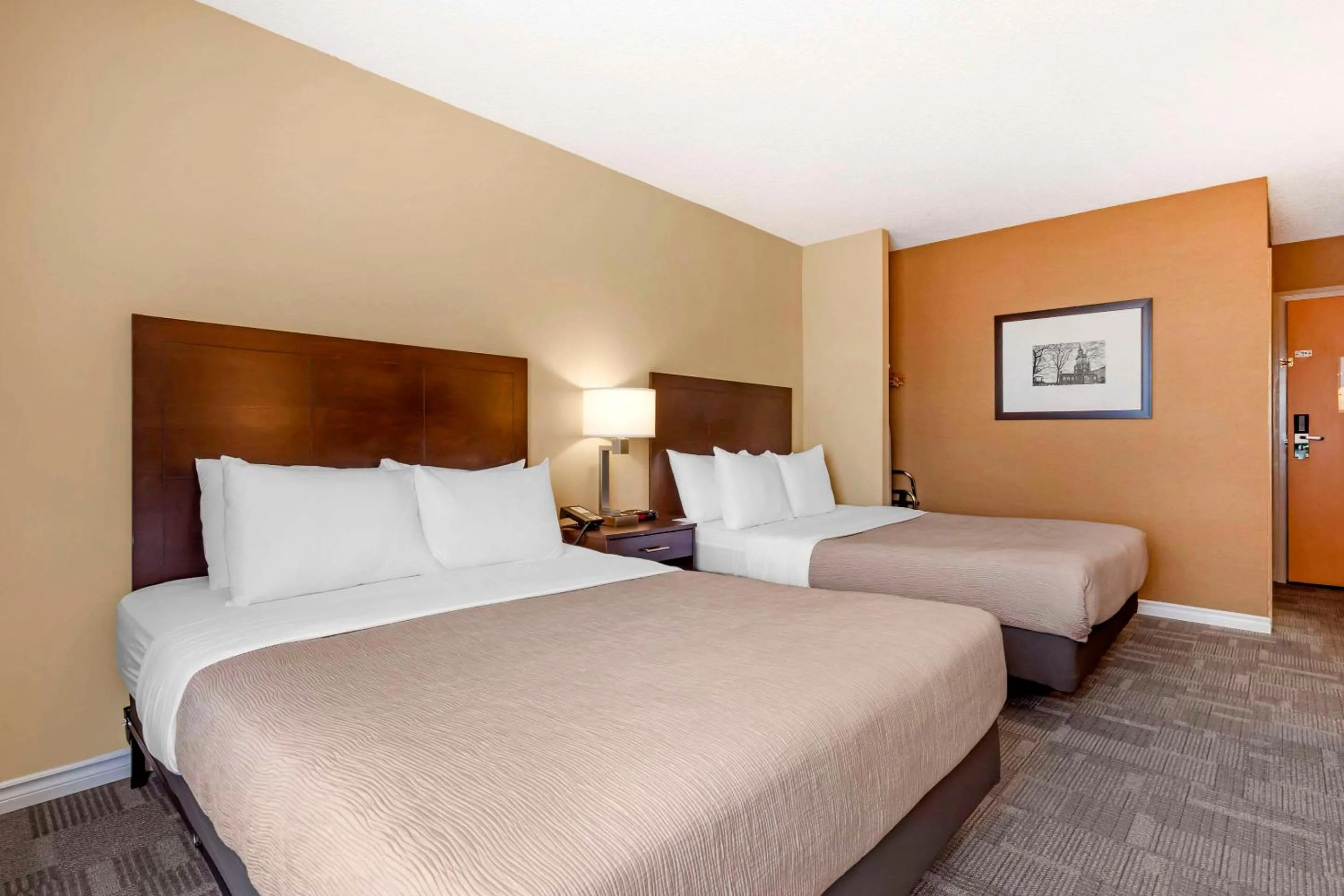 Bedroom, Bed in Quality Inn