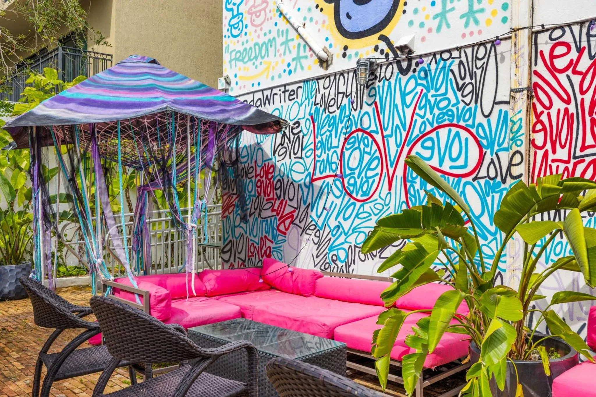 Seating area in The New Yorker Hotel Miami