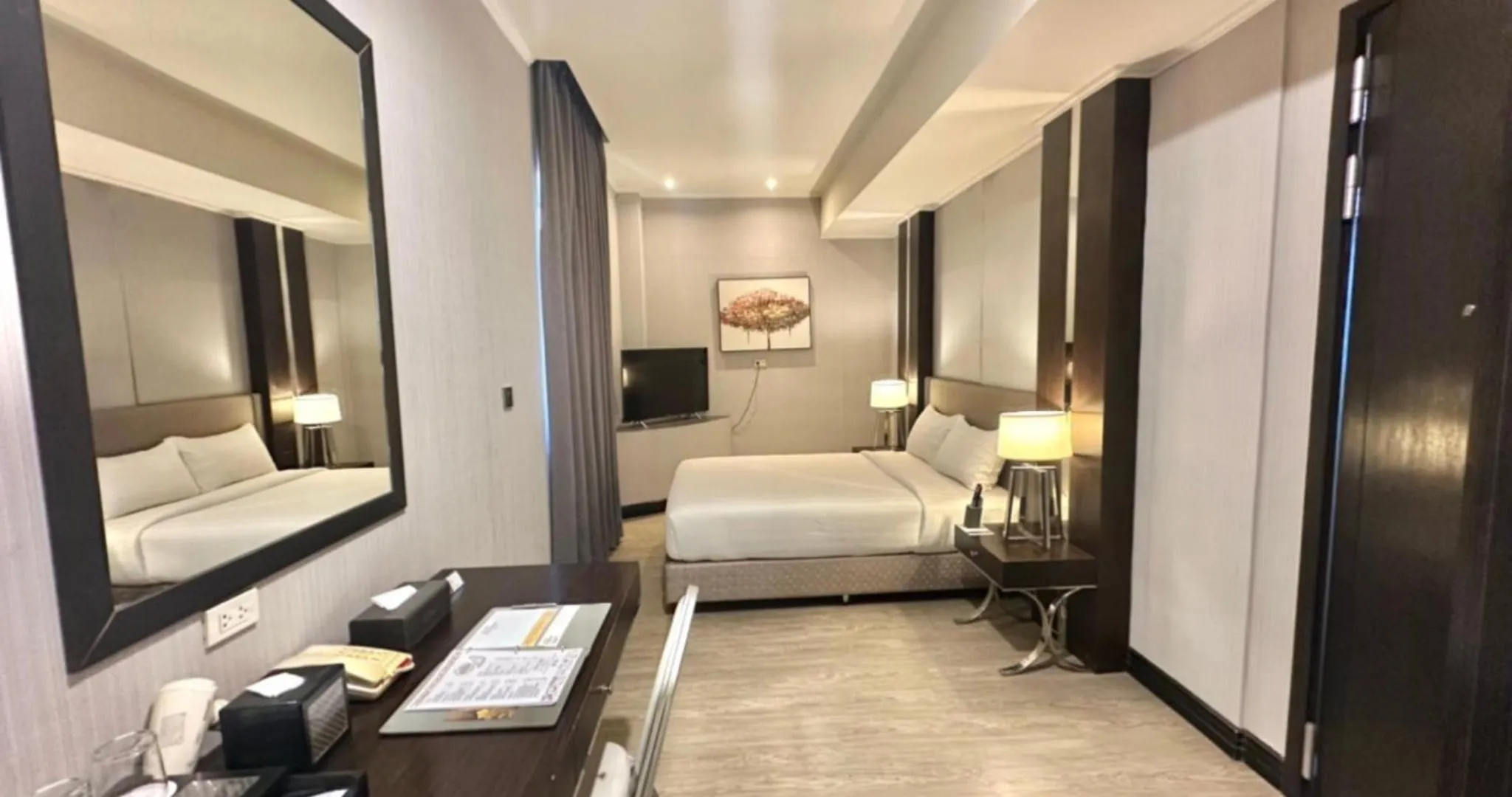 Bedroom, Bed in Le Charmé Suites - Subic