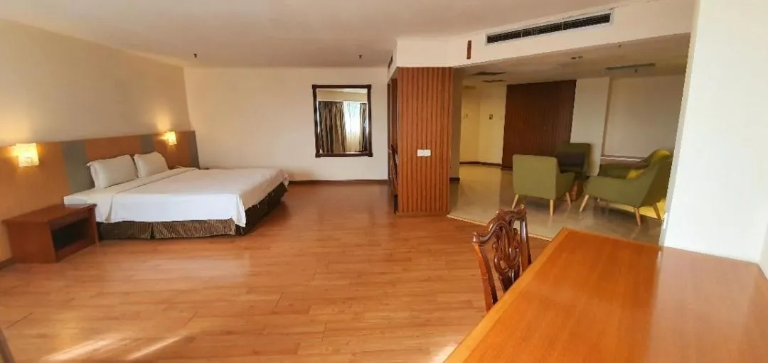 Bed in Kemena Plaza Hotel