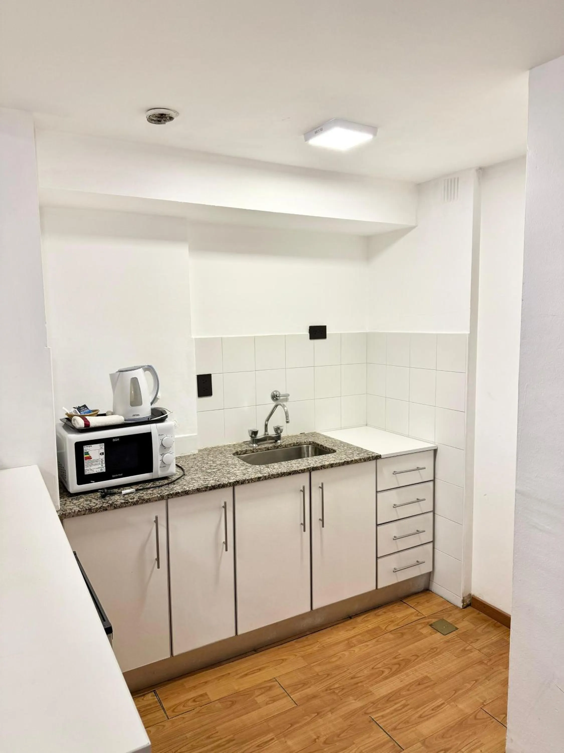 Urquiza Apart Hotel & Suites