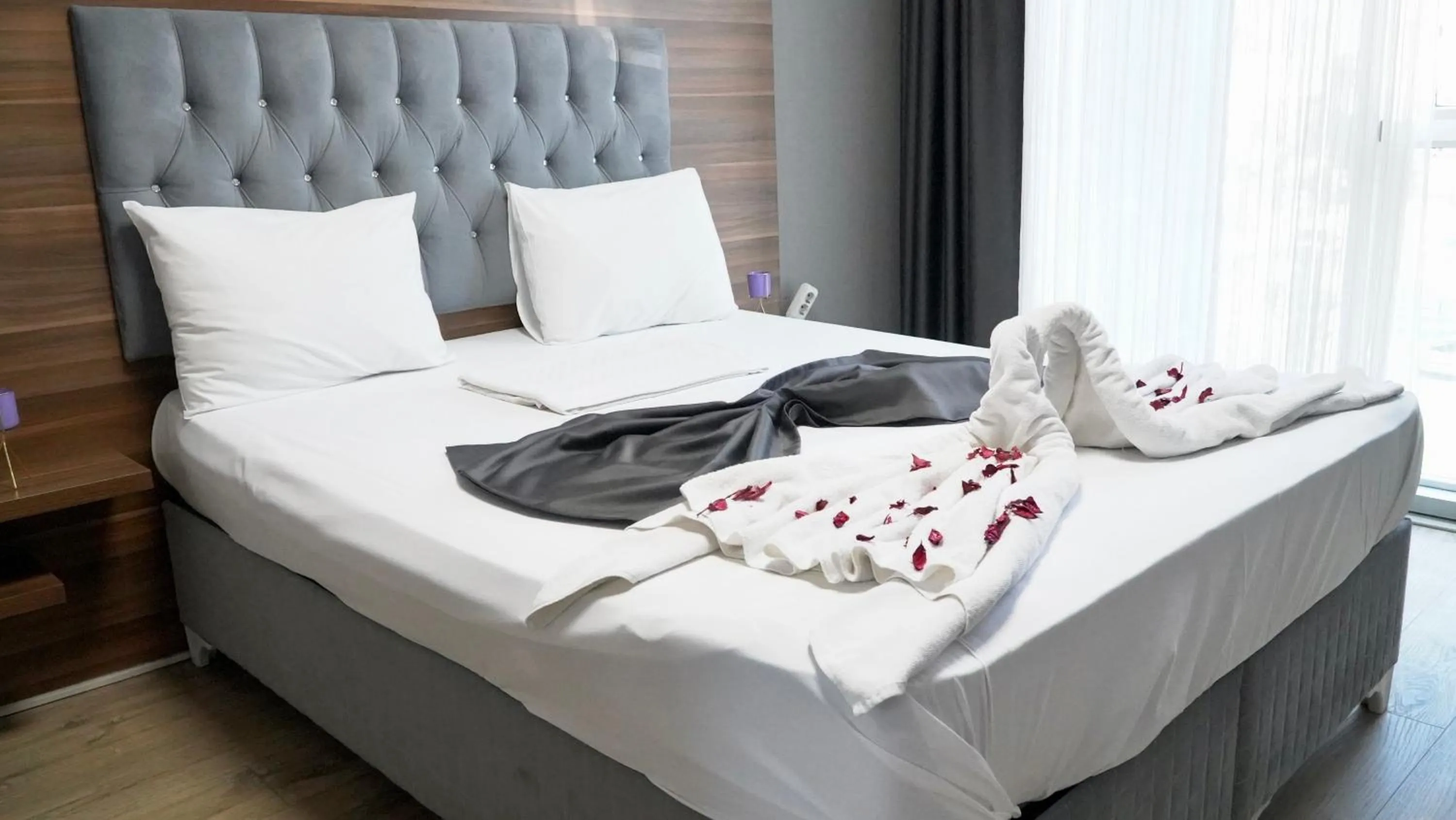 Bed in Skyport Istanbul