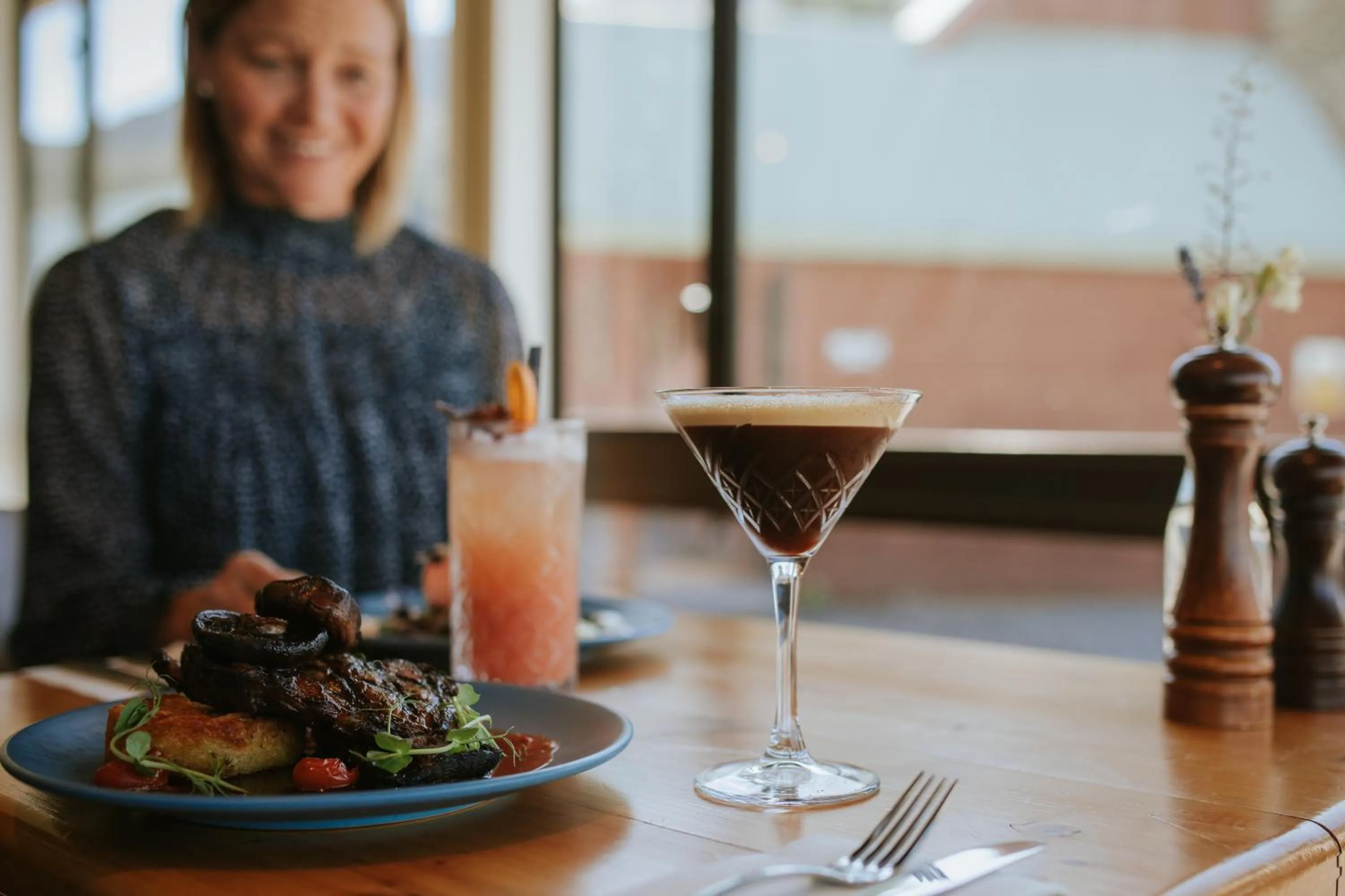 Food and drinks in Hawea Hotel