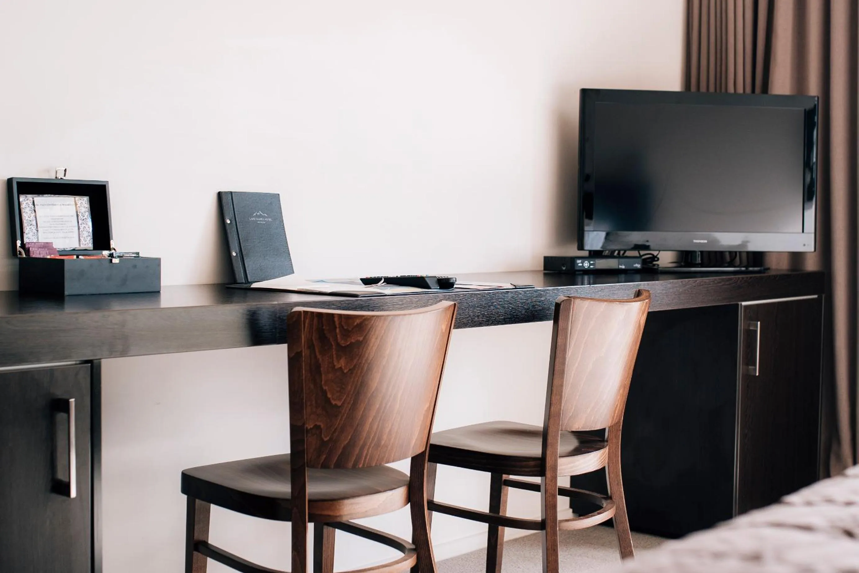 Bedroom in Hawea Hotel