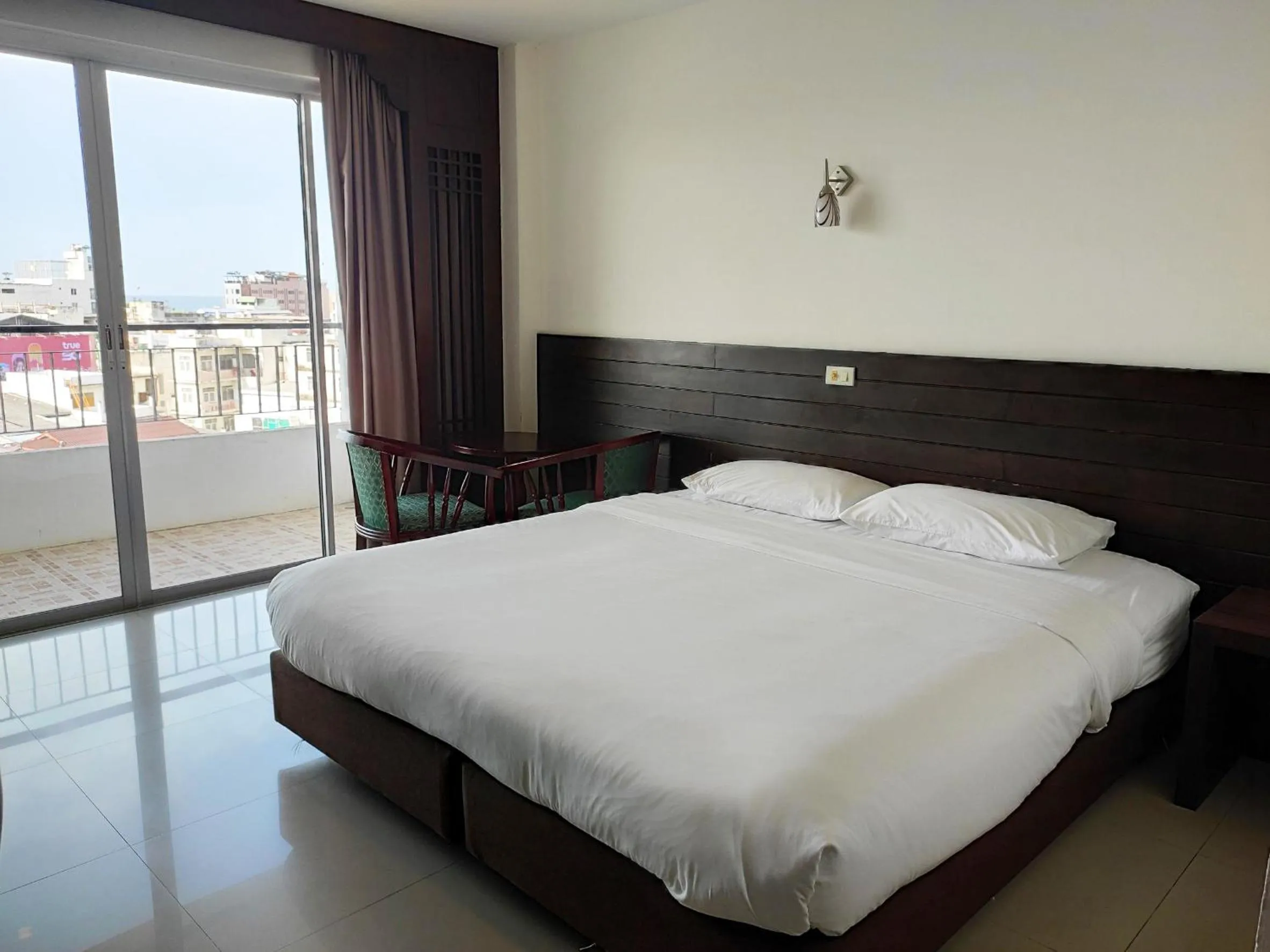 Bed in Baan Manthana Hotel, Hua Hin