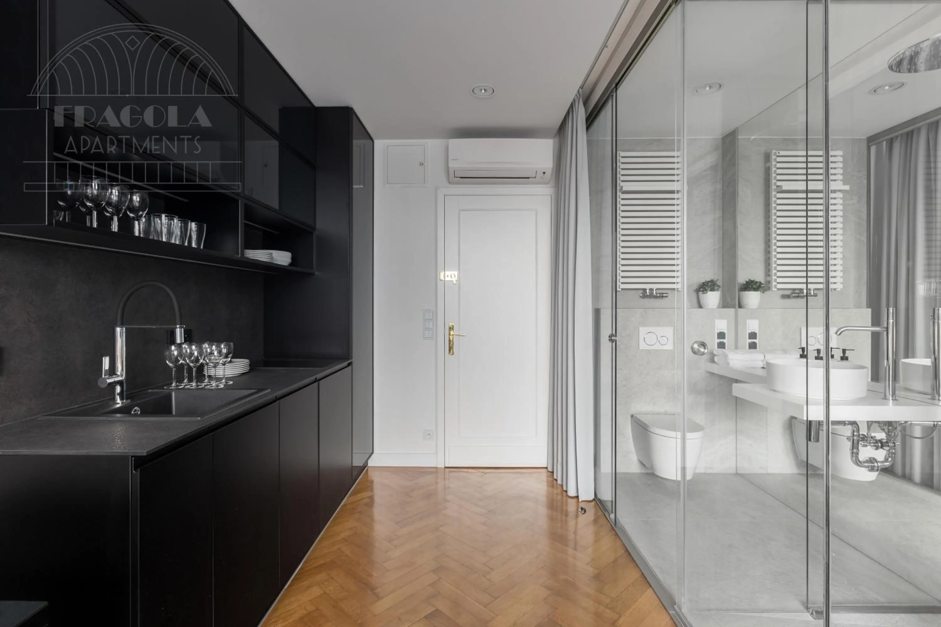 Shower in Feniks Fragola Apartments