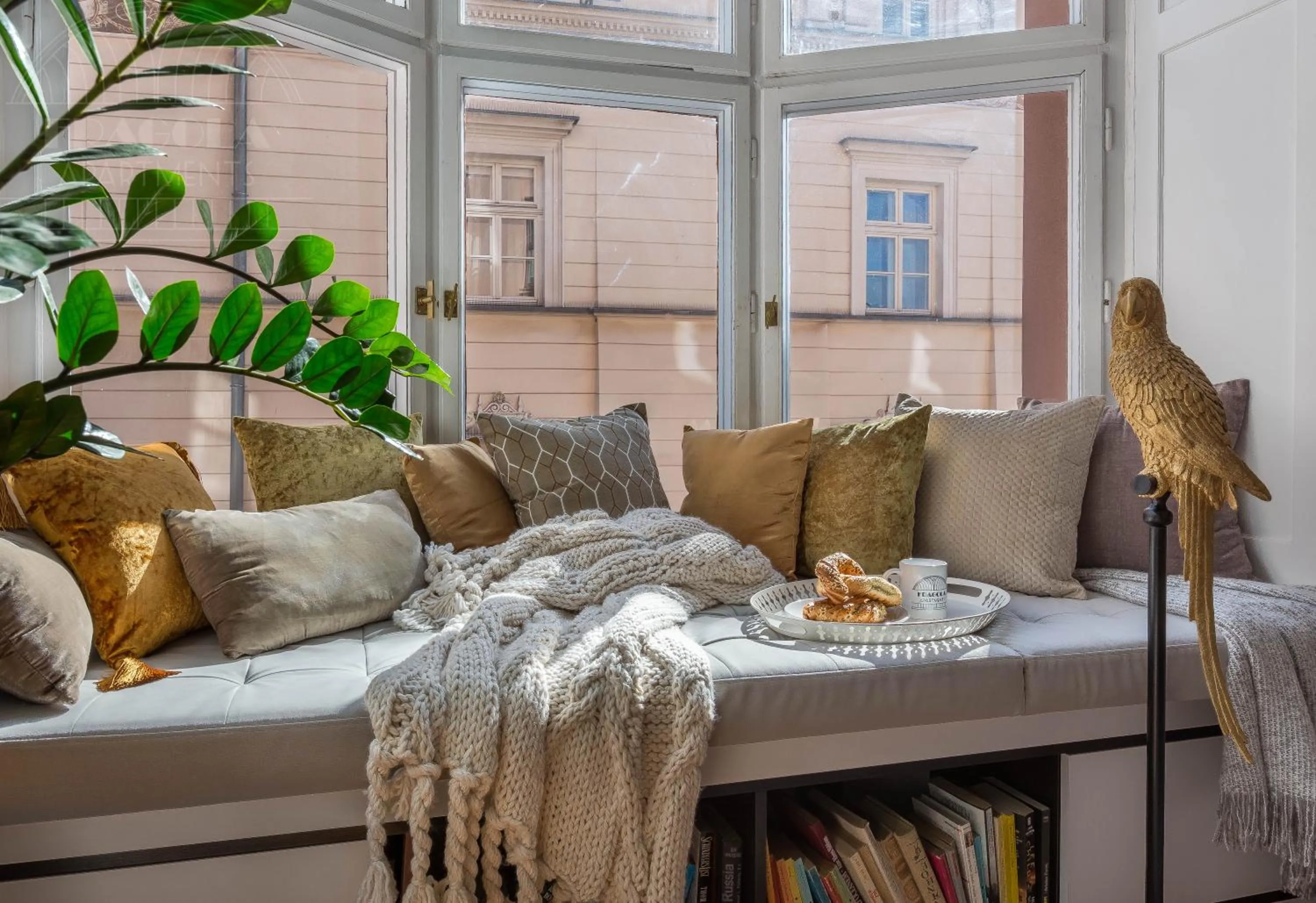 Seating area in Feniks Fragola Apartments