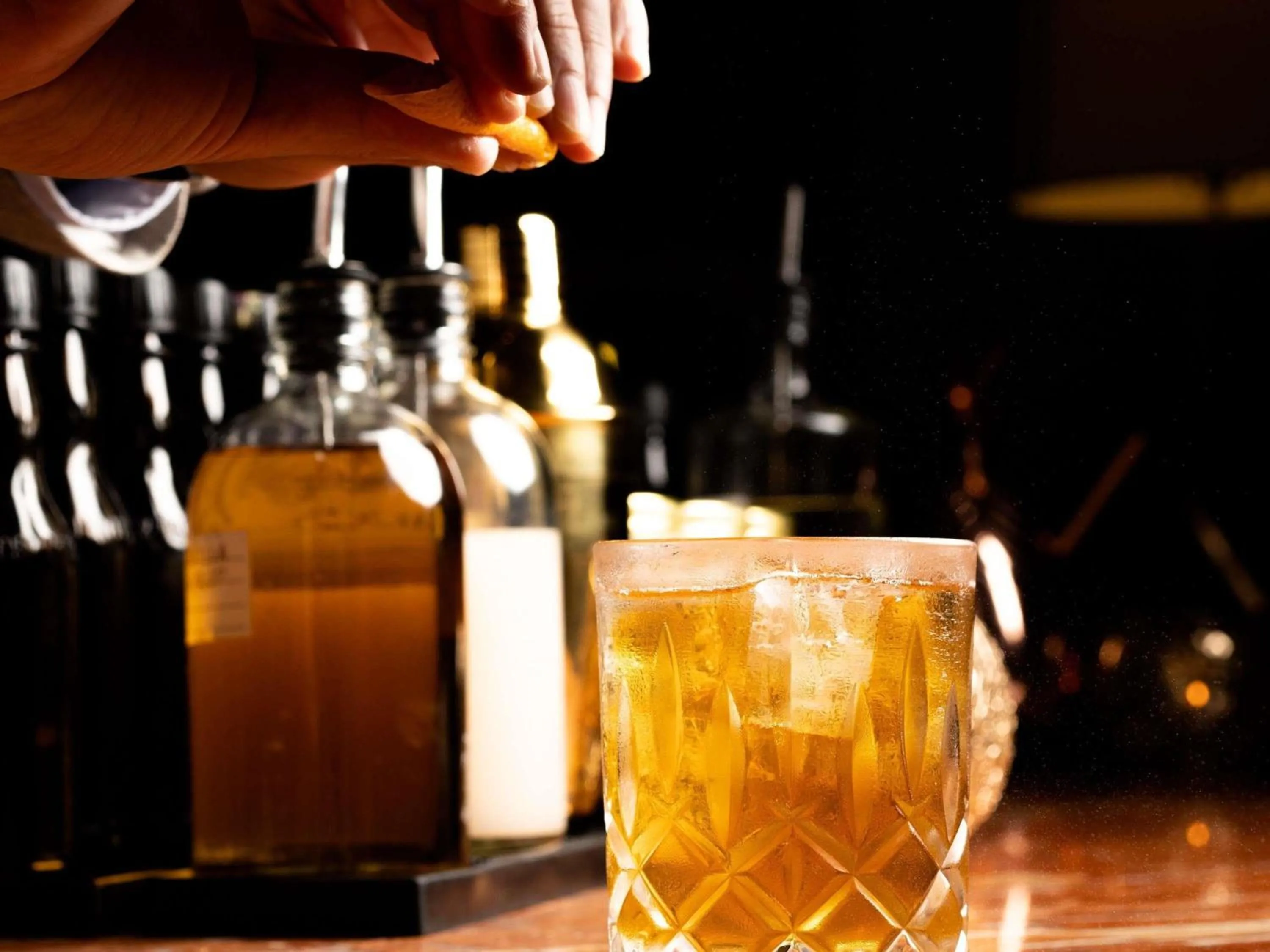 Lounge or bar in Sofitel Phnom Penh Phokeethra