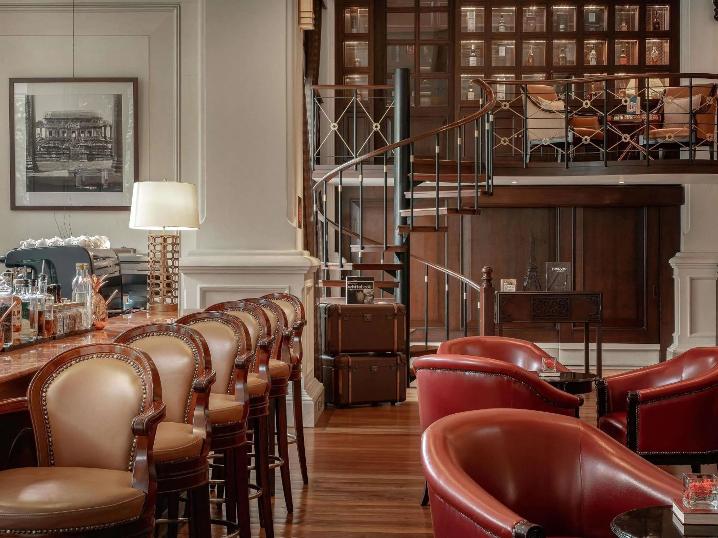 Lounge or bar in Sofitel Phnom Penh Phokeethra
