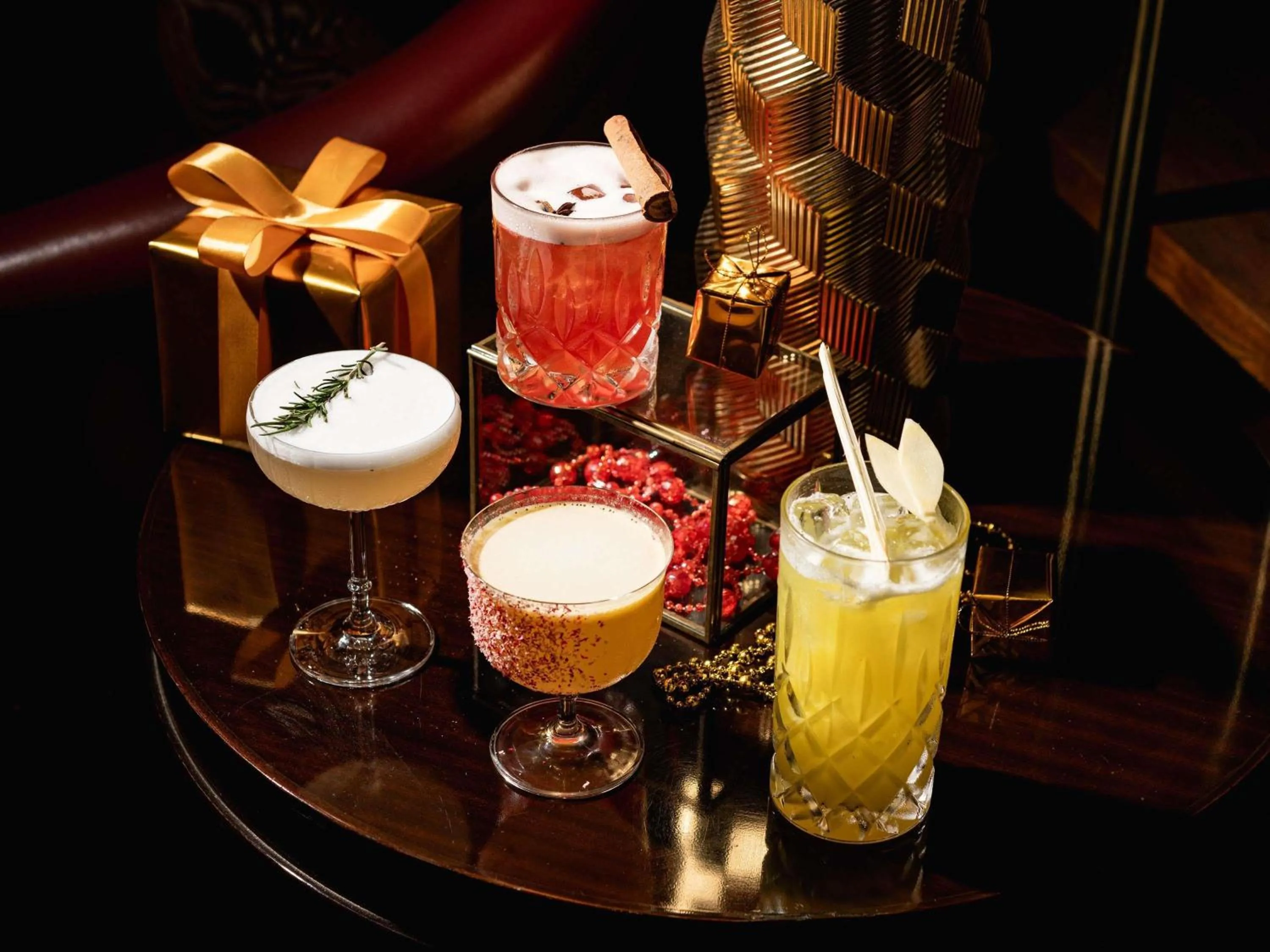 Lounge or bar in Sofitel Phnom Penh Phokeethra