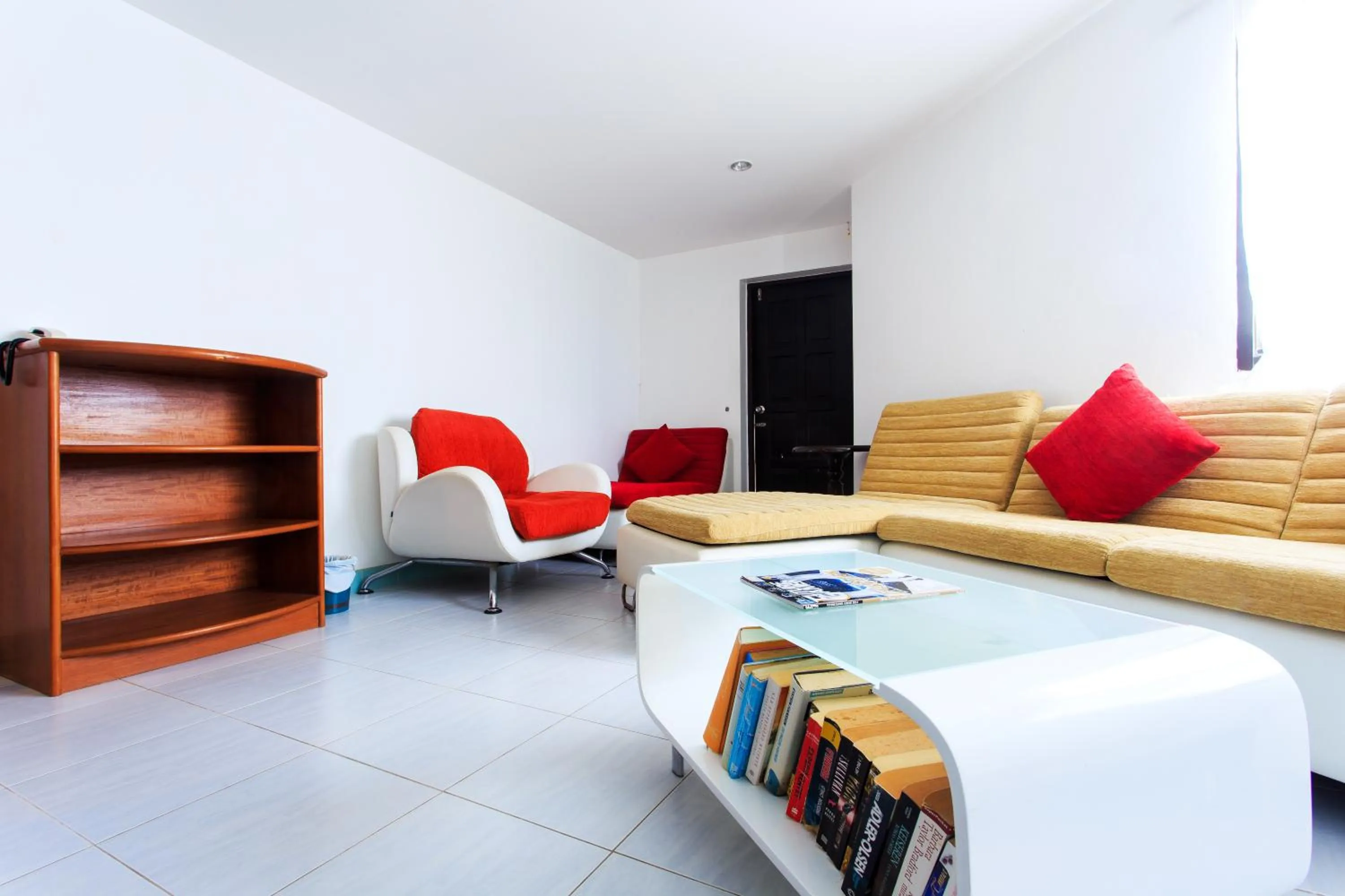 Lobby or reception in Chaweng Budget Hotel