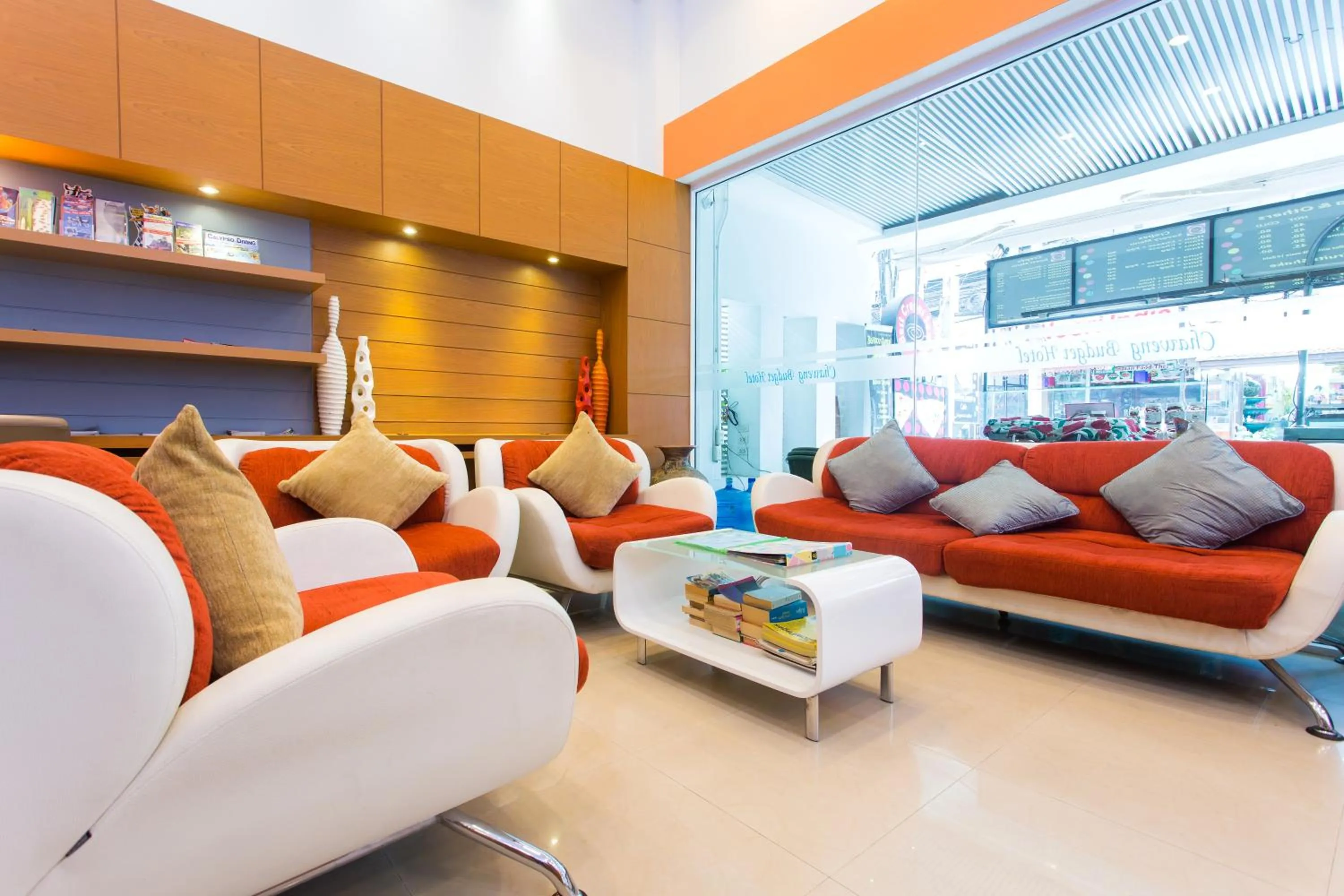 Lobby or reception in Chaweng Budget Hotel