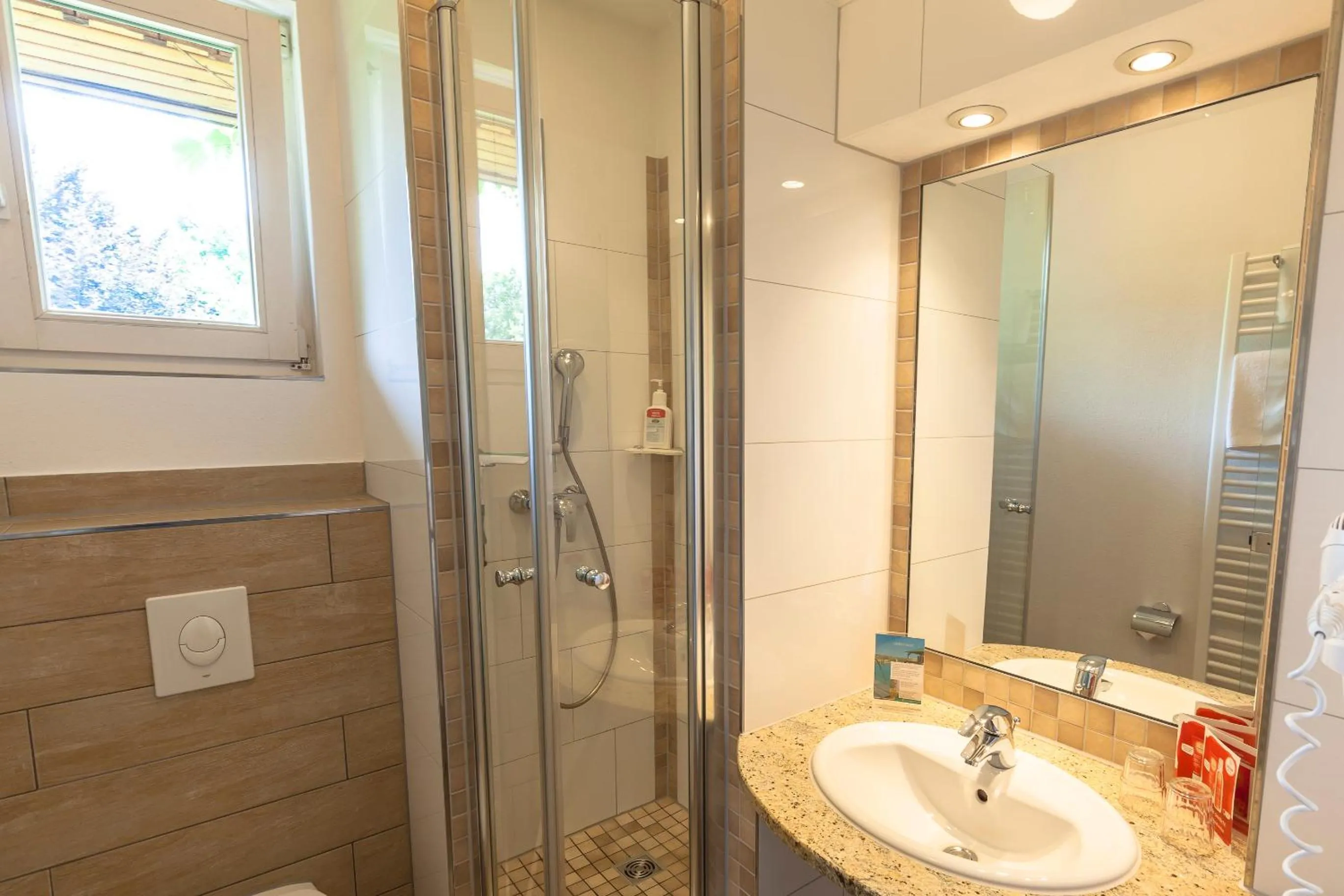 Photo of the whole room in Bio- und Gesundheitshotel Gutshaus Stellshagen