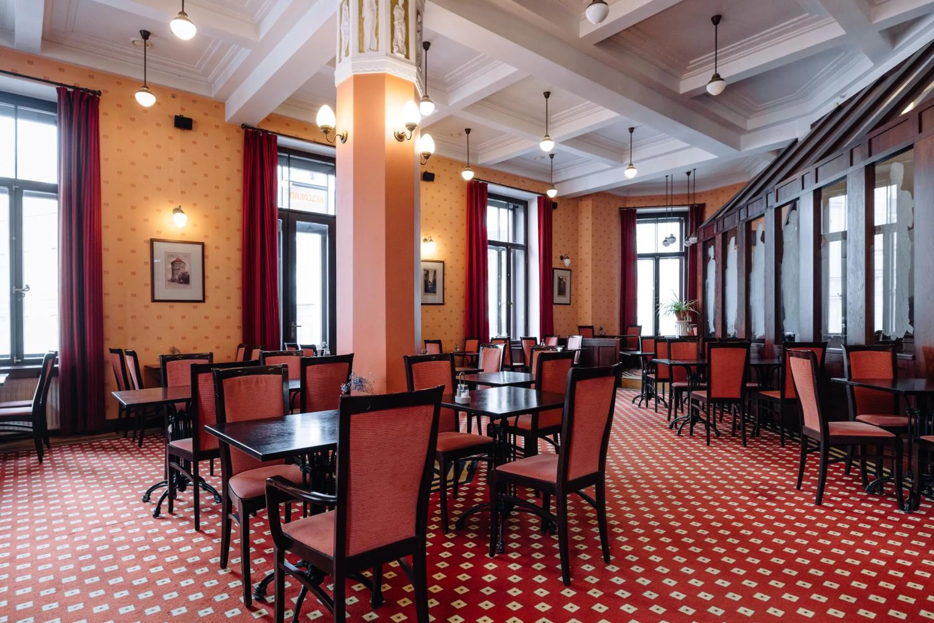 Breakfast in Hestia Hotel Barons Old Town