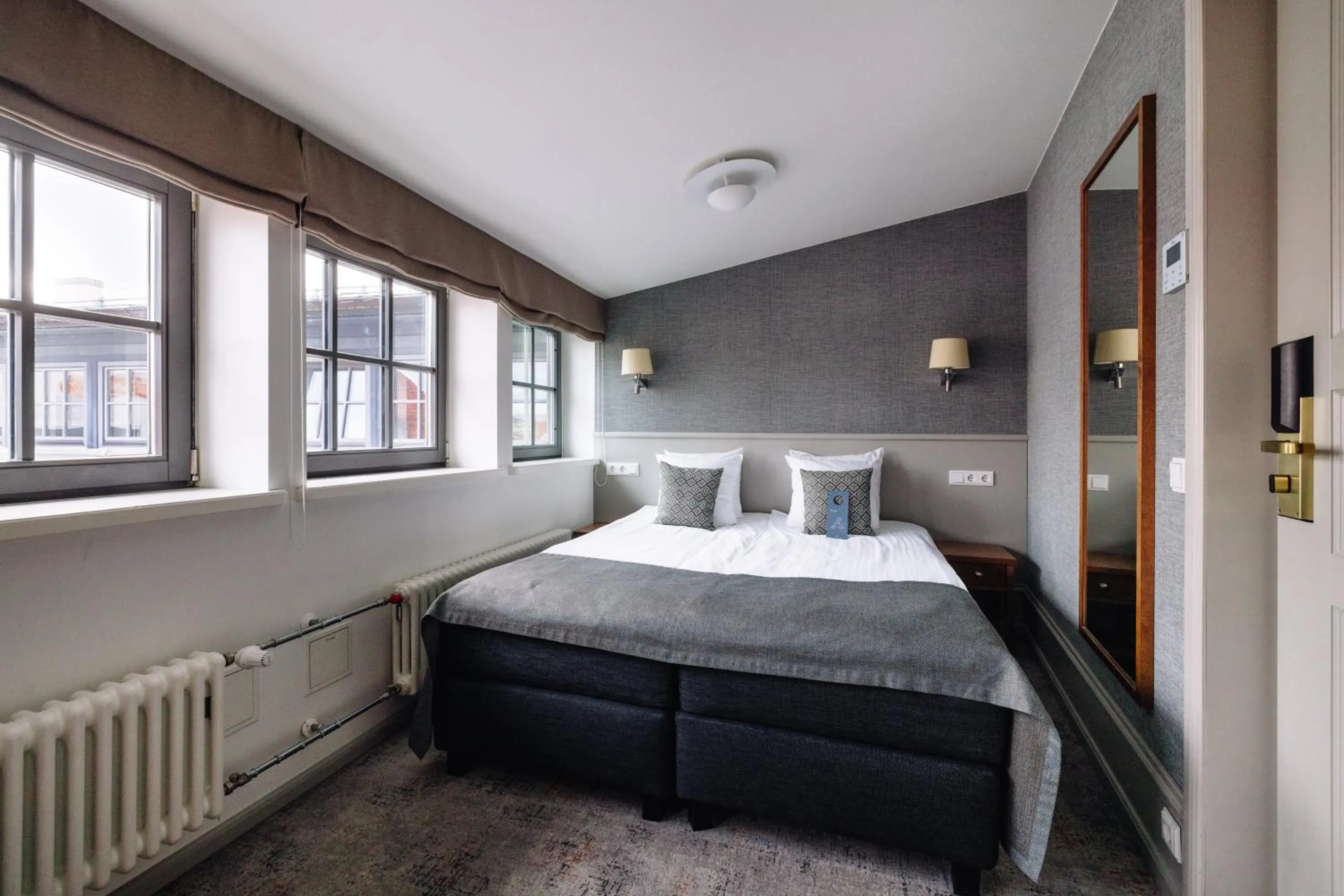 Bedroom, Bed in Hestia Hotel Barons Old Town