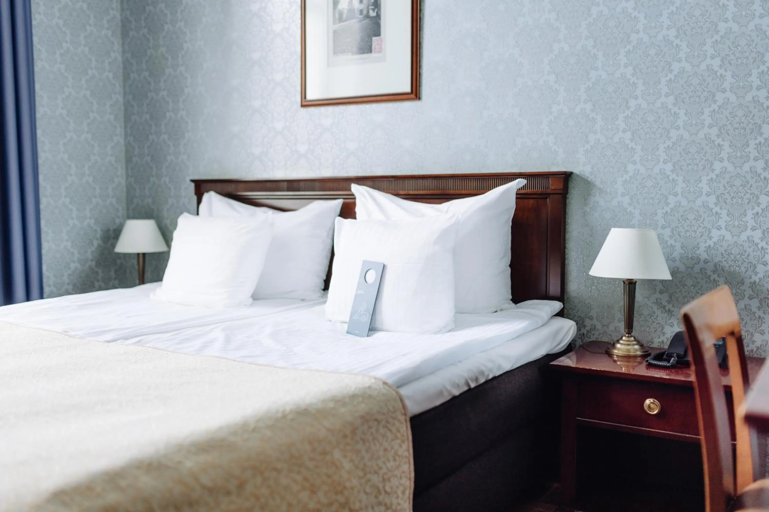 Bed in Hestia Hotel Barons Old Town