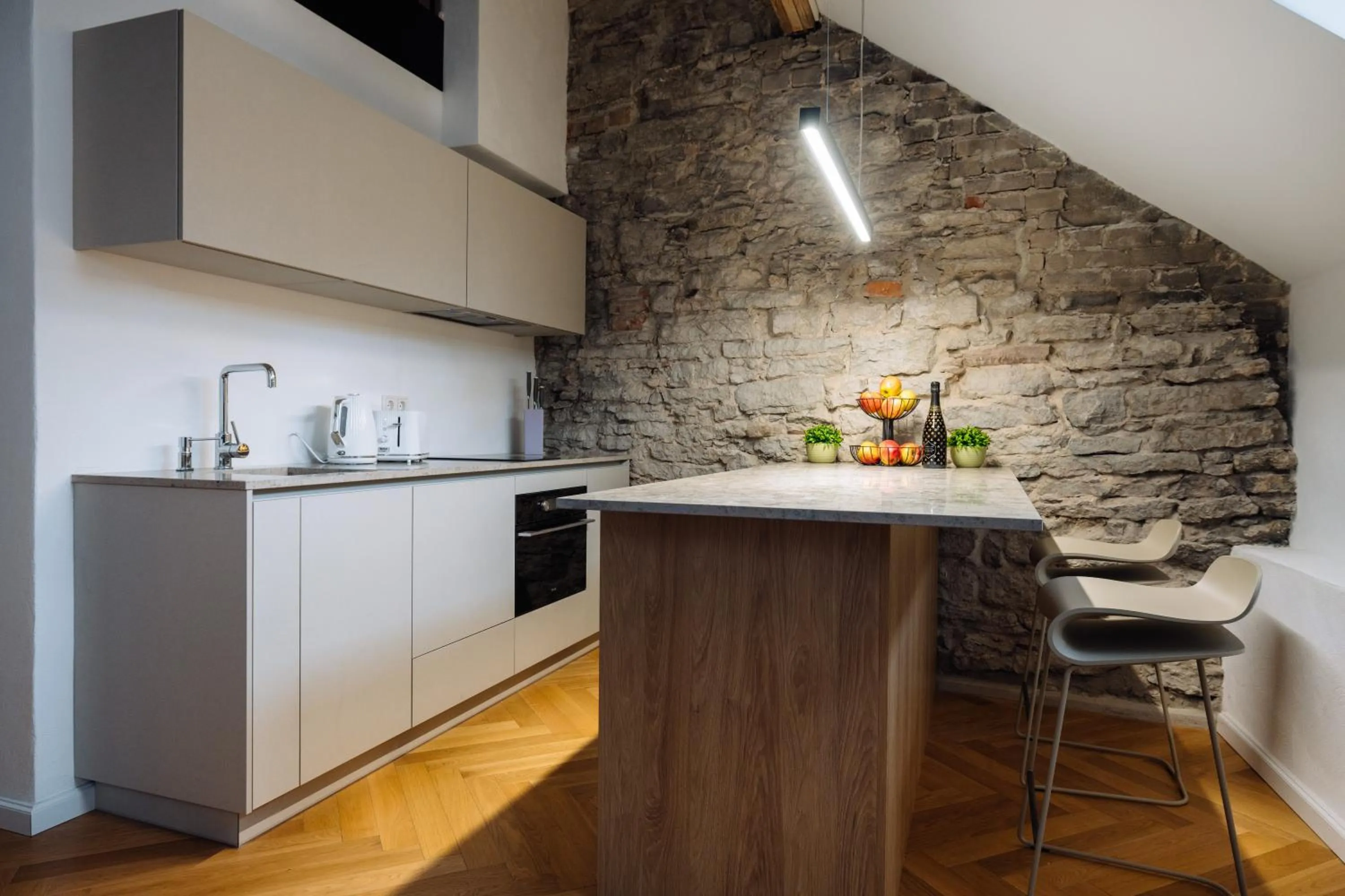 kitchen in Hestia Hotel Barons Old Town