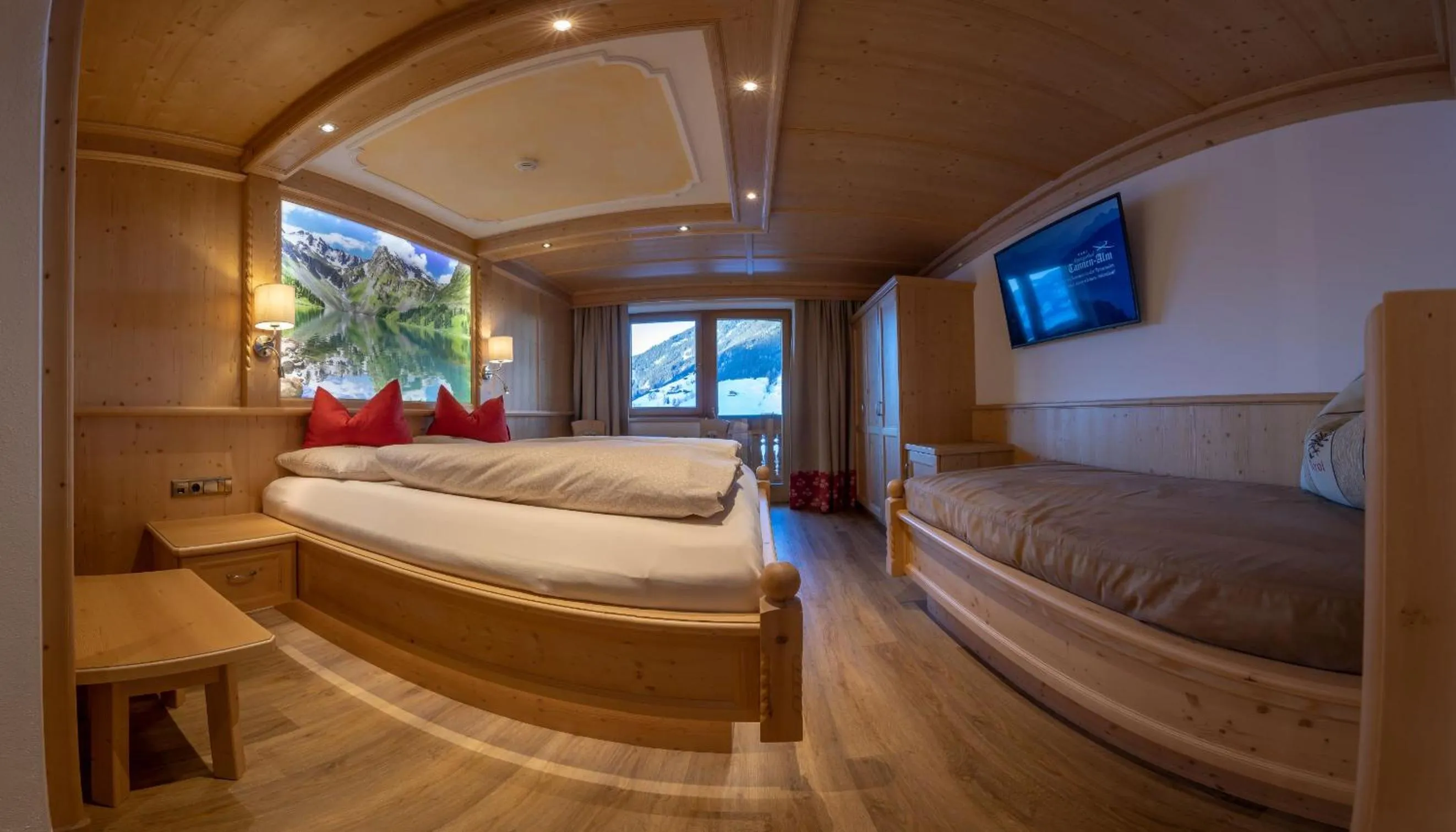Bed in Gasthof Tannen - Alm