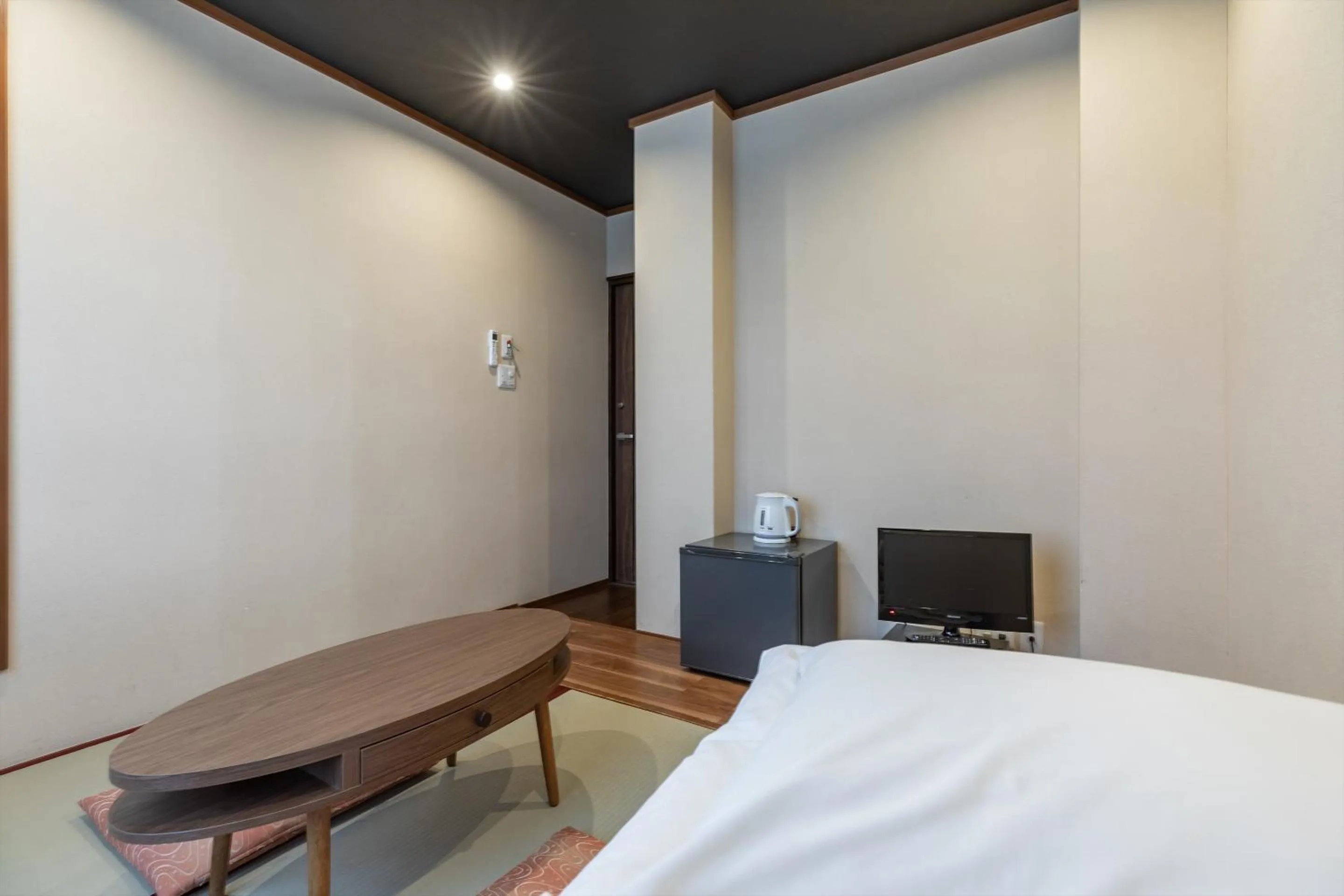 Bed in Seiki Kyoto Station