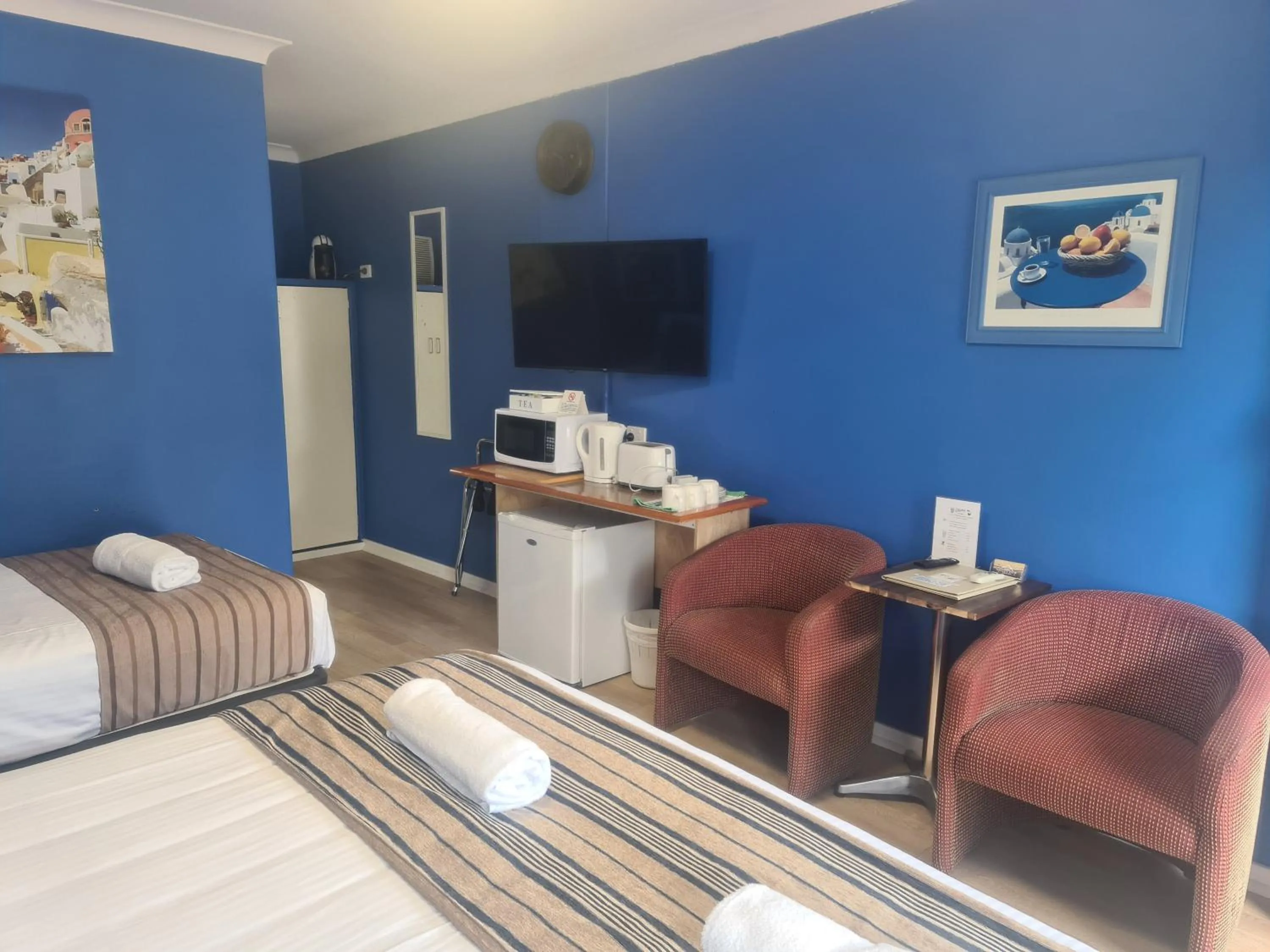 TV and multimedia, Bed in Valley View Motel