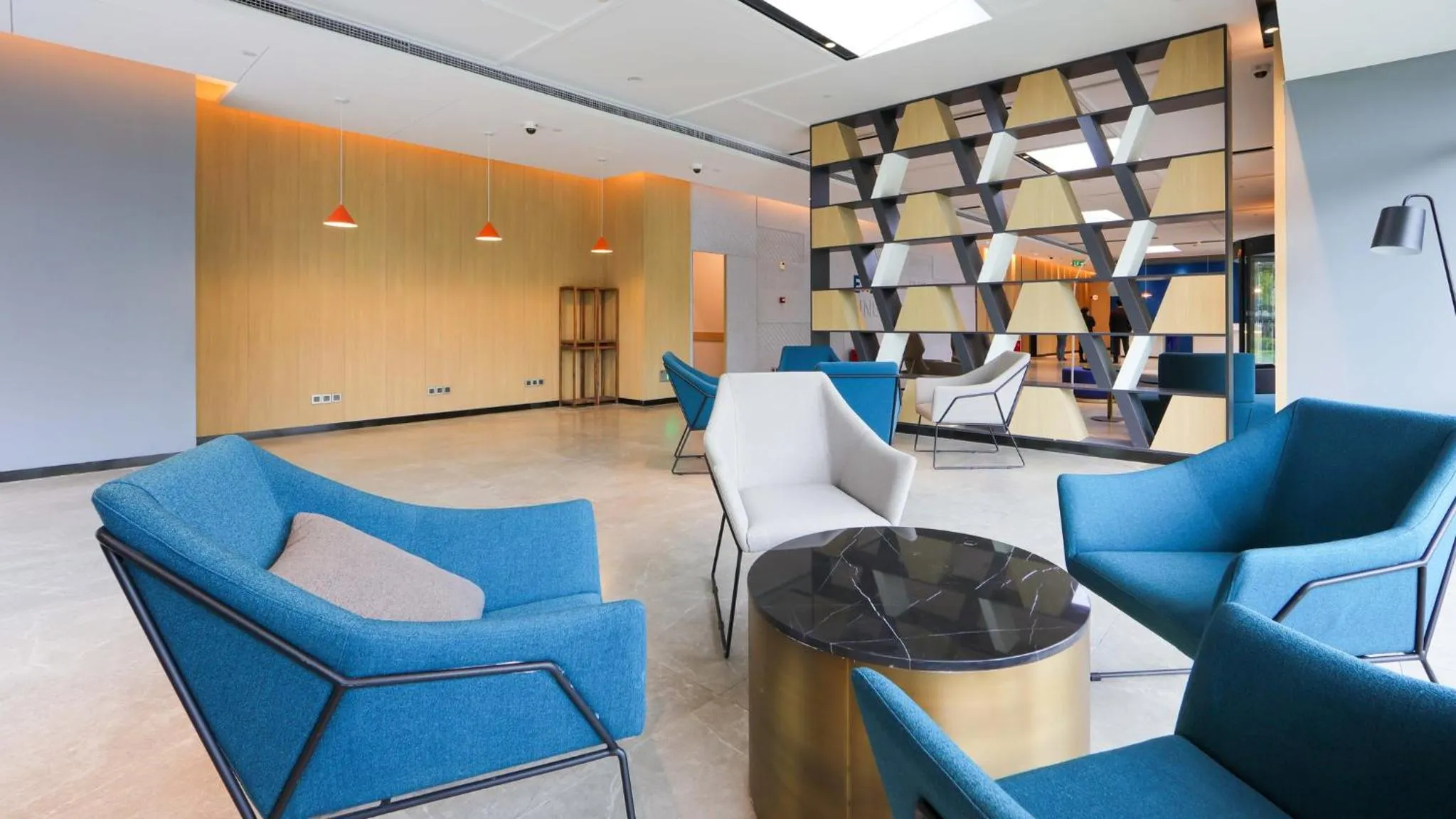 Lobby or reception in Holiday Inn Express Shanghai Pudong Airport by IHG