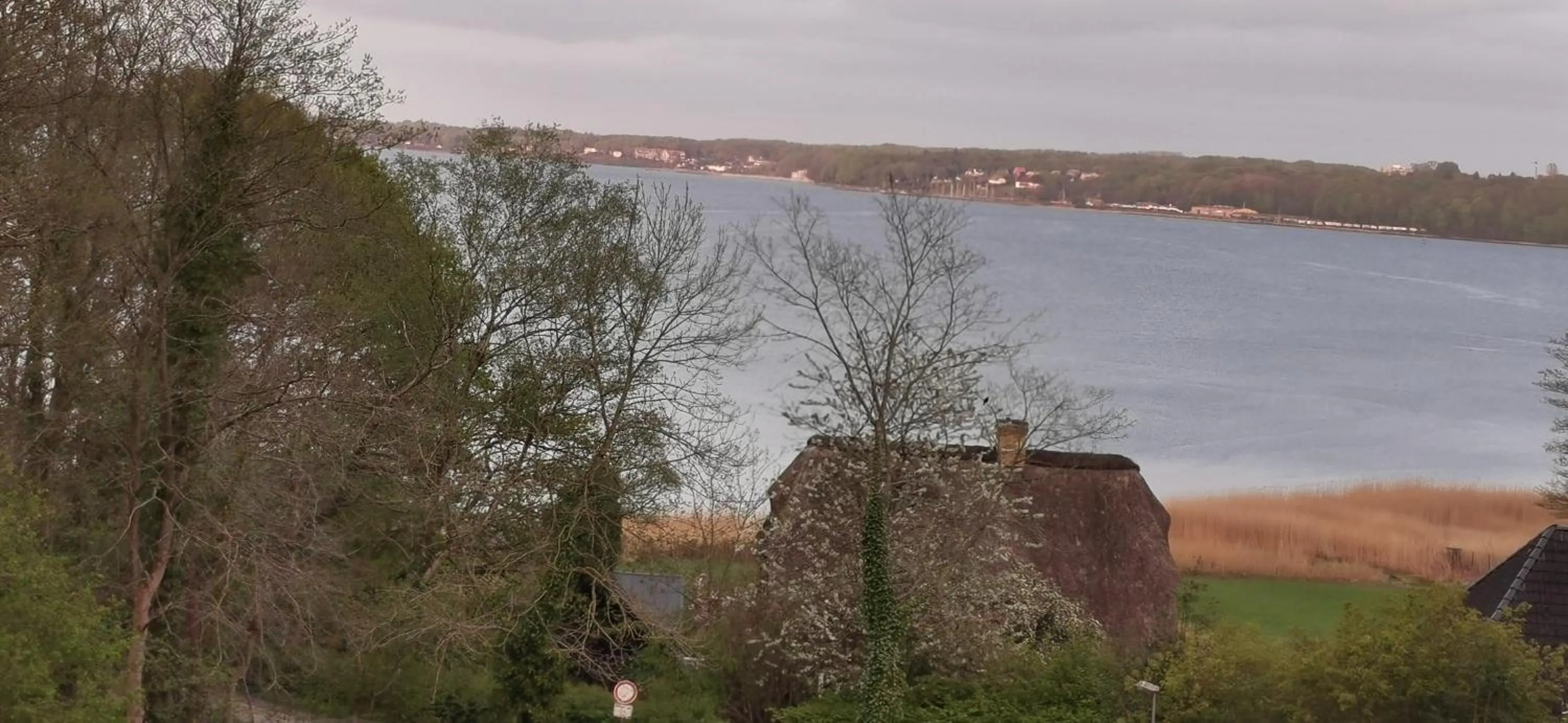 Natural landscape in Akzent Hotel Alte Direktionsvilla Kupfermühle