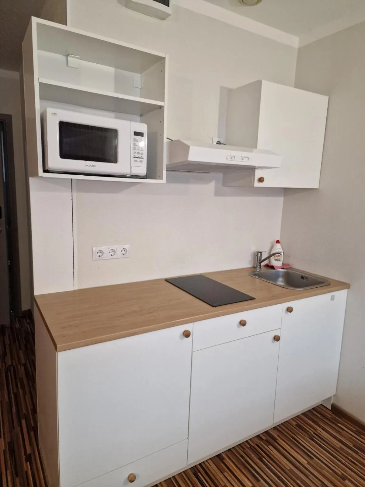 Kitchen or kitchenette in Ecoland Hotel