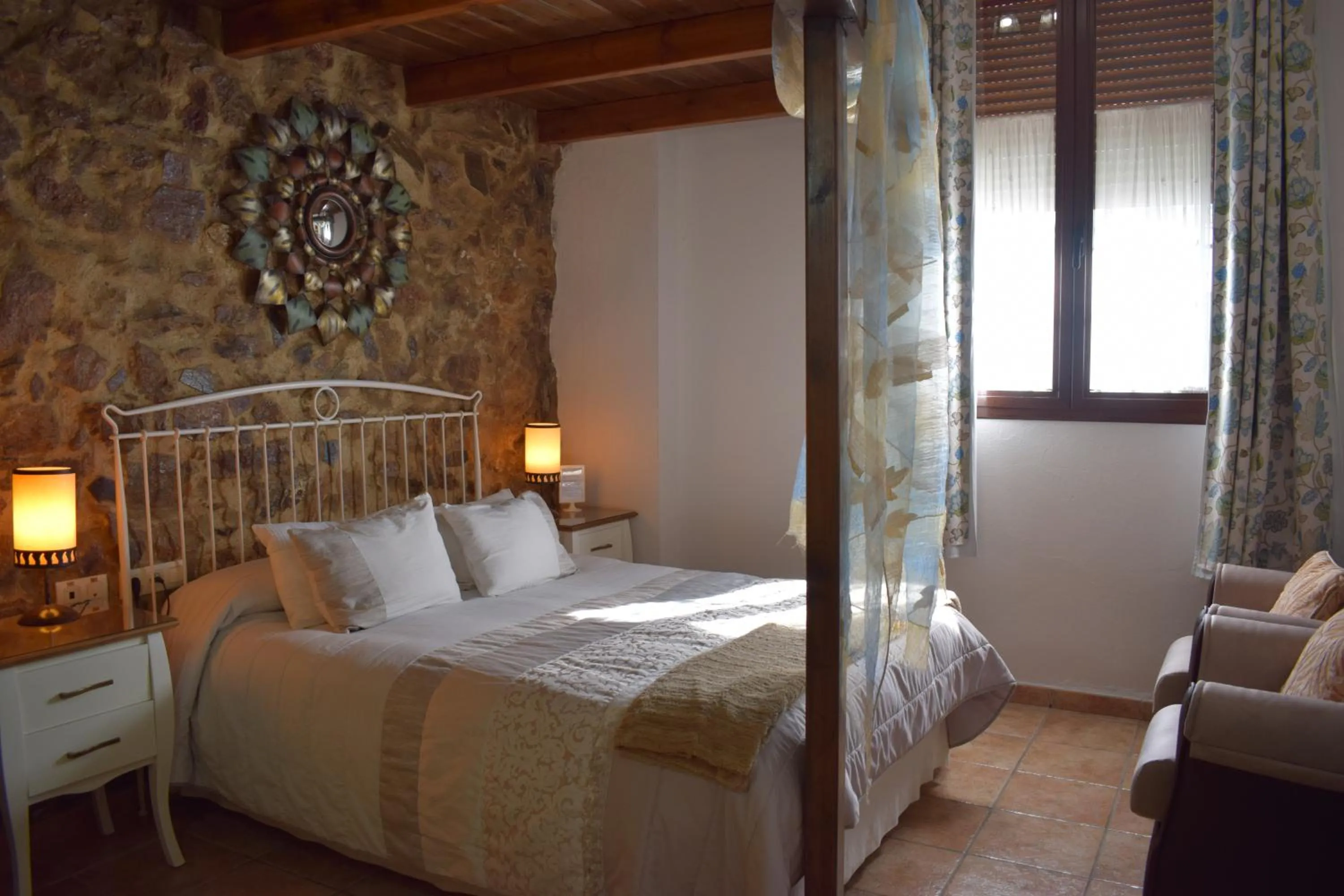 Bed in Hostal Rural Molino Del Bombo