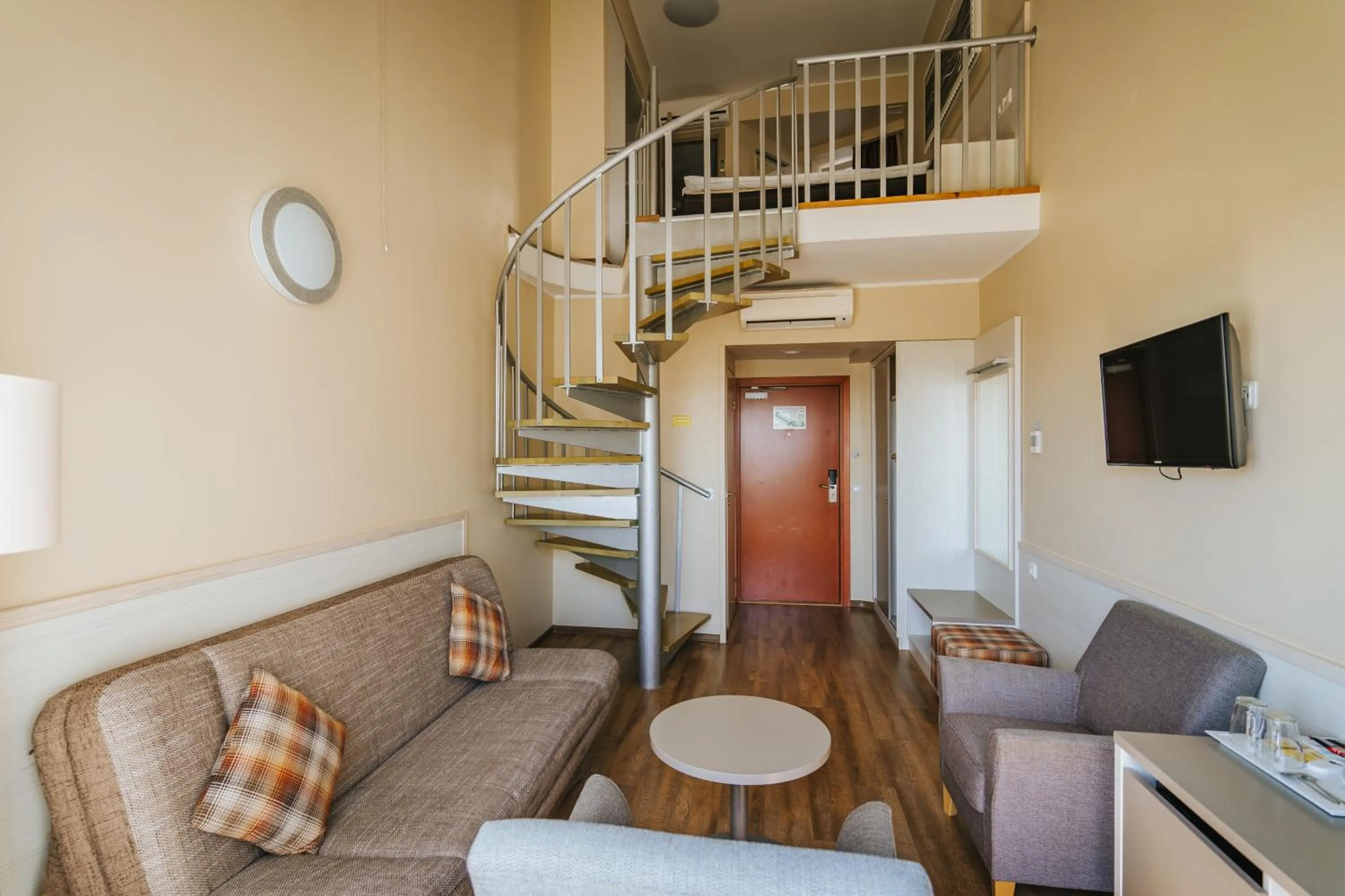 TV and multimedia in Hestia Hotel Strand