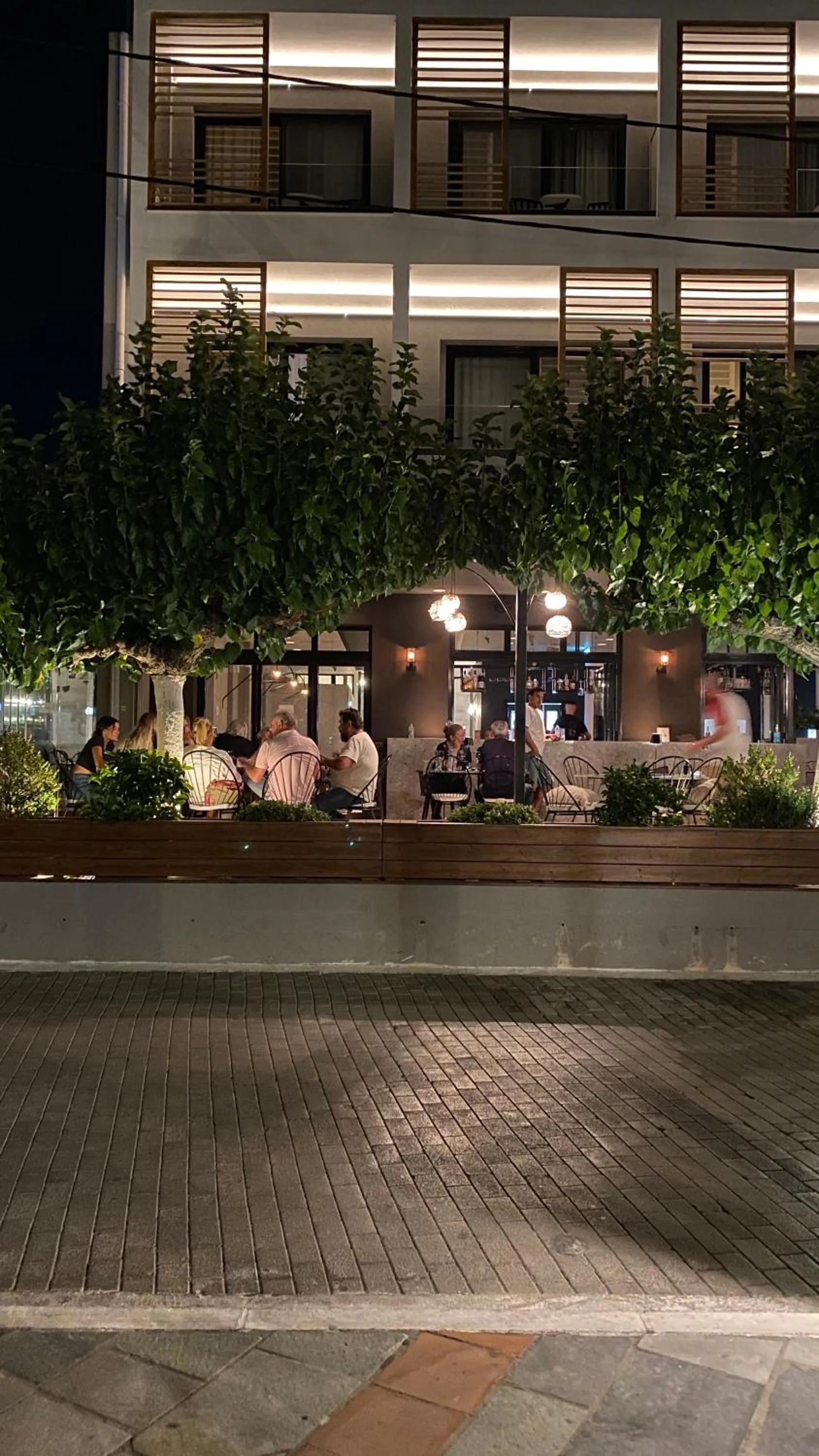 Restaurant/places to eat in Sunday Boutique Hotel