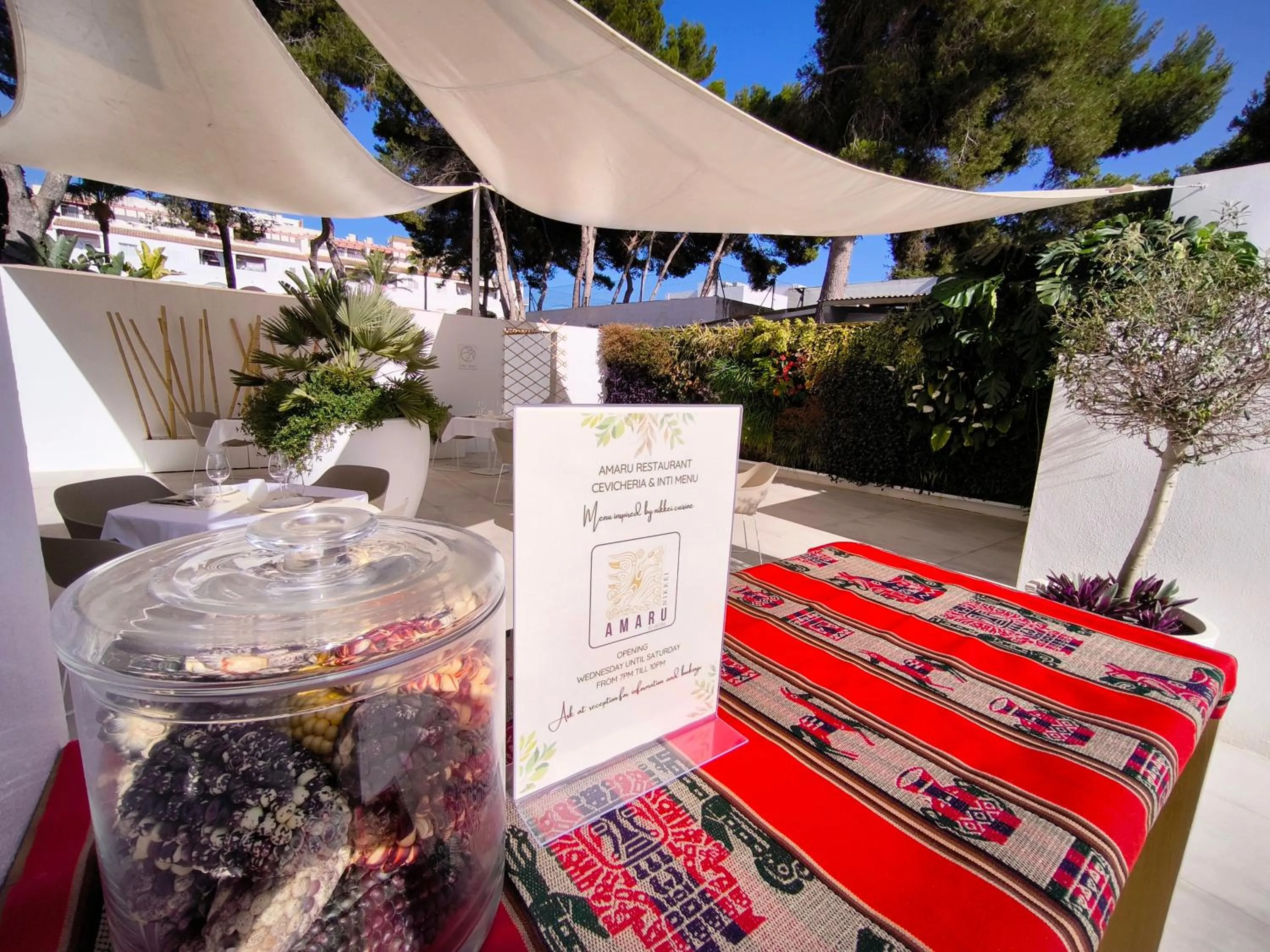 Restaurant/places to eat in Hotel Anfora Ibiza
