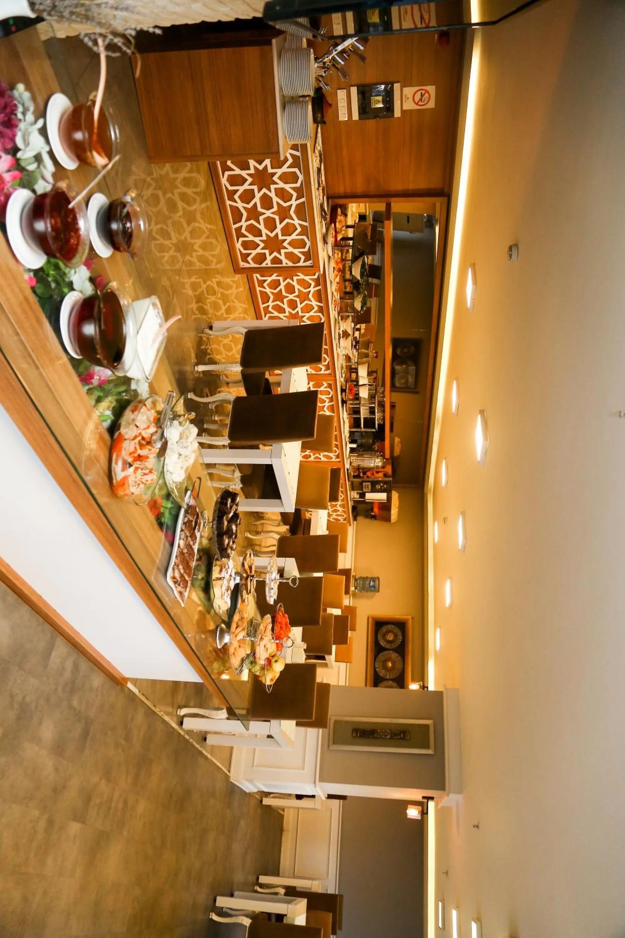 Breakfast in Start Hotel