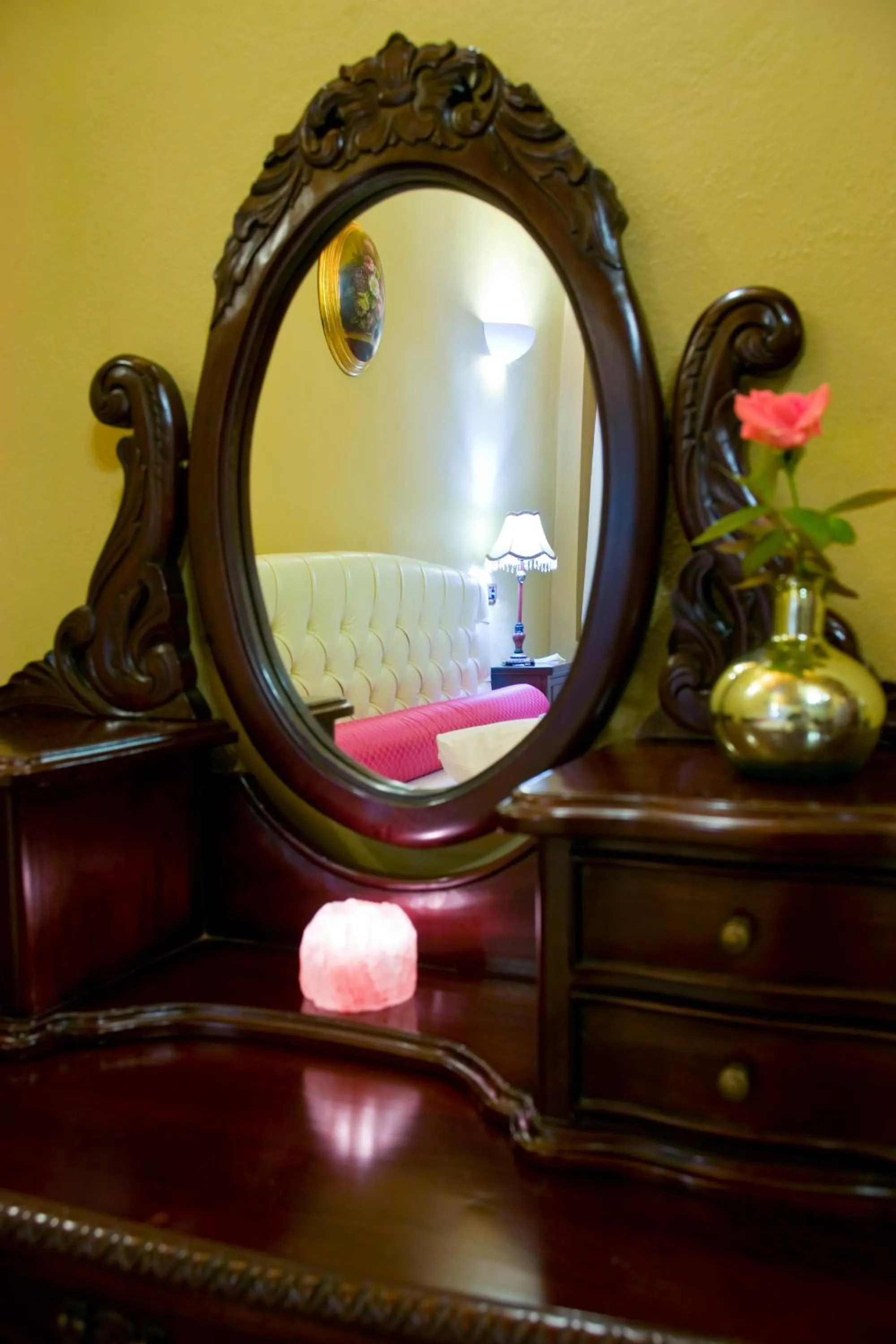 Decorative detail in Kyveli Suites