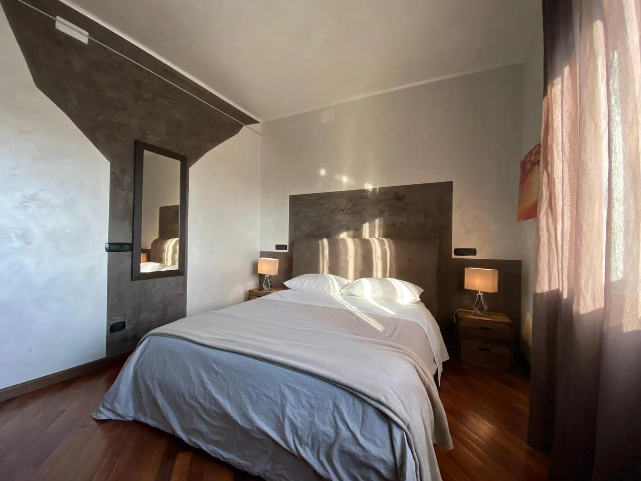 Bed in B2In Suite & Office