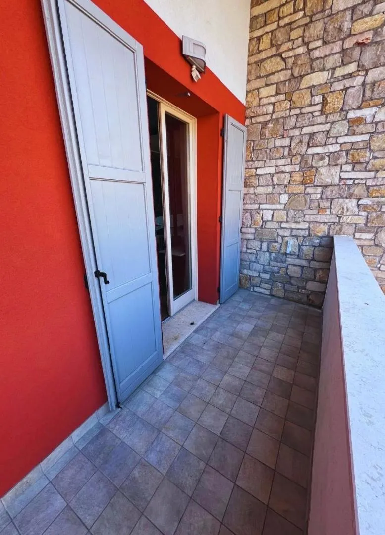 Balcony/Terrace in B2In Suite & Office