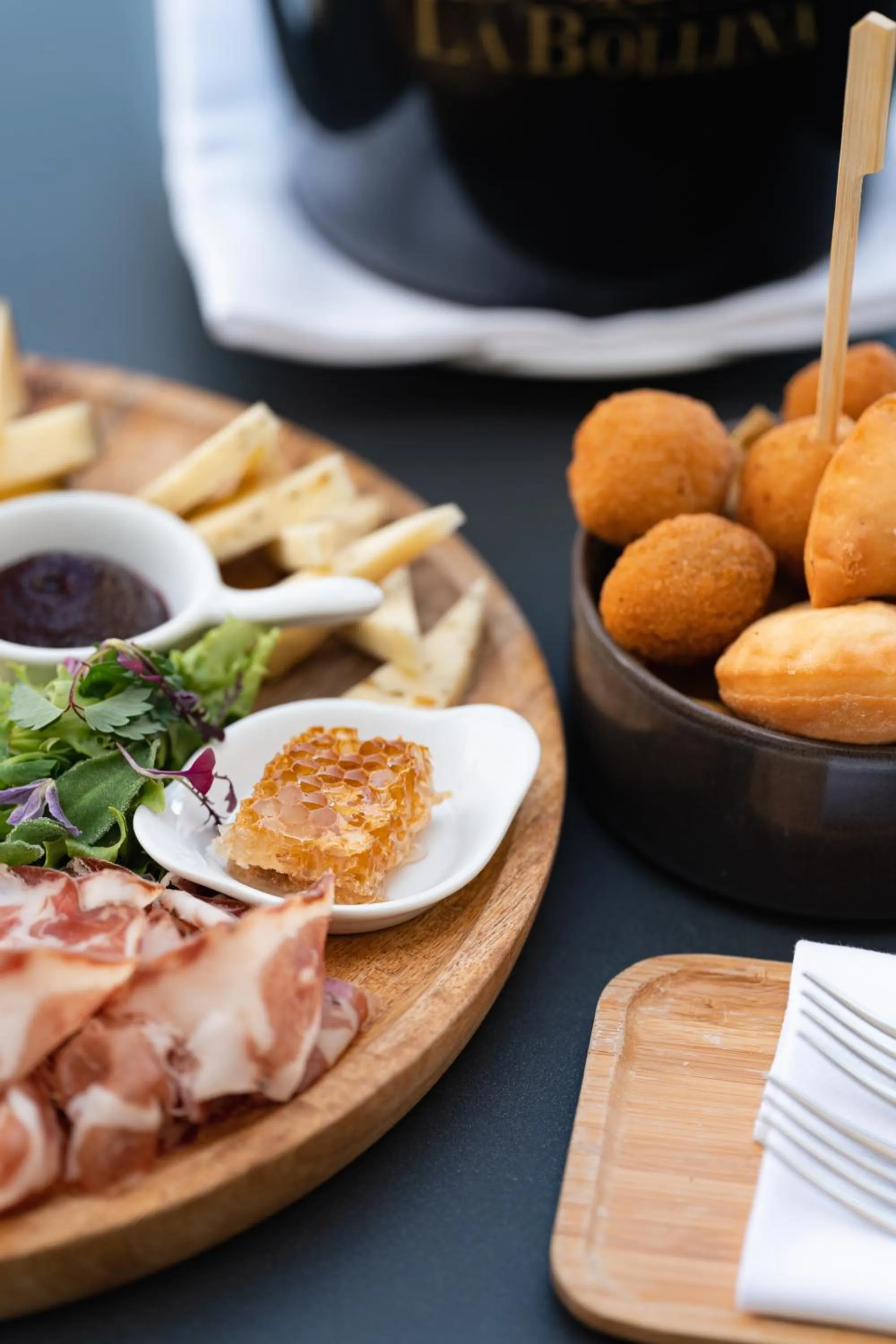 Restaurant/places to eat in Hotel Villa La Bollina