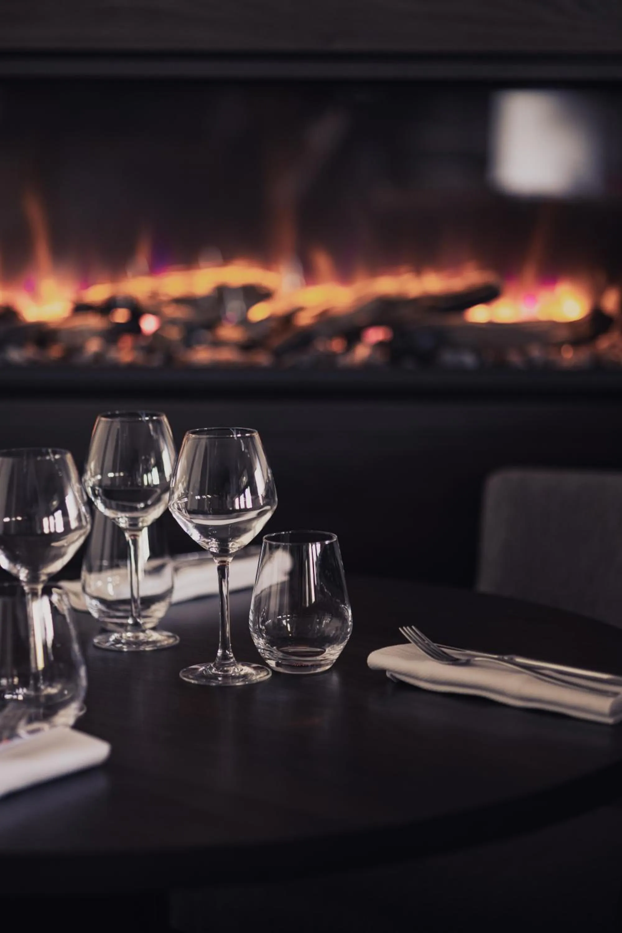 Restaurant/places to eat in Le Clos du 5 - Appart Hotel Bagneres