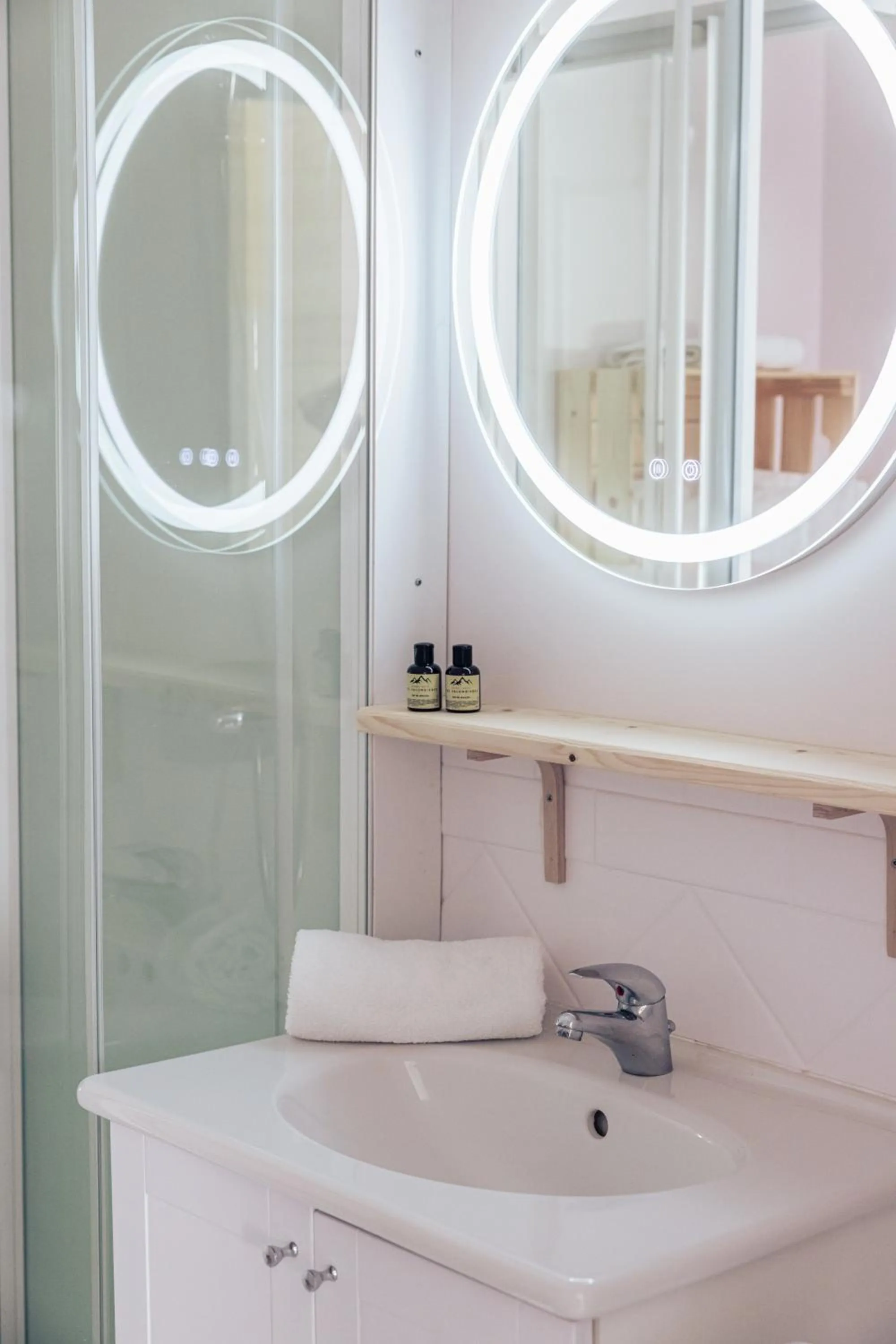 Bathroom in Le Clos du 5 - Appart Hotel Bagneres