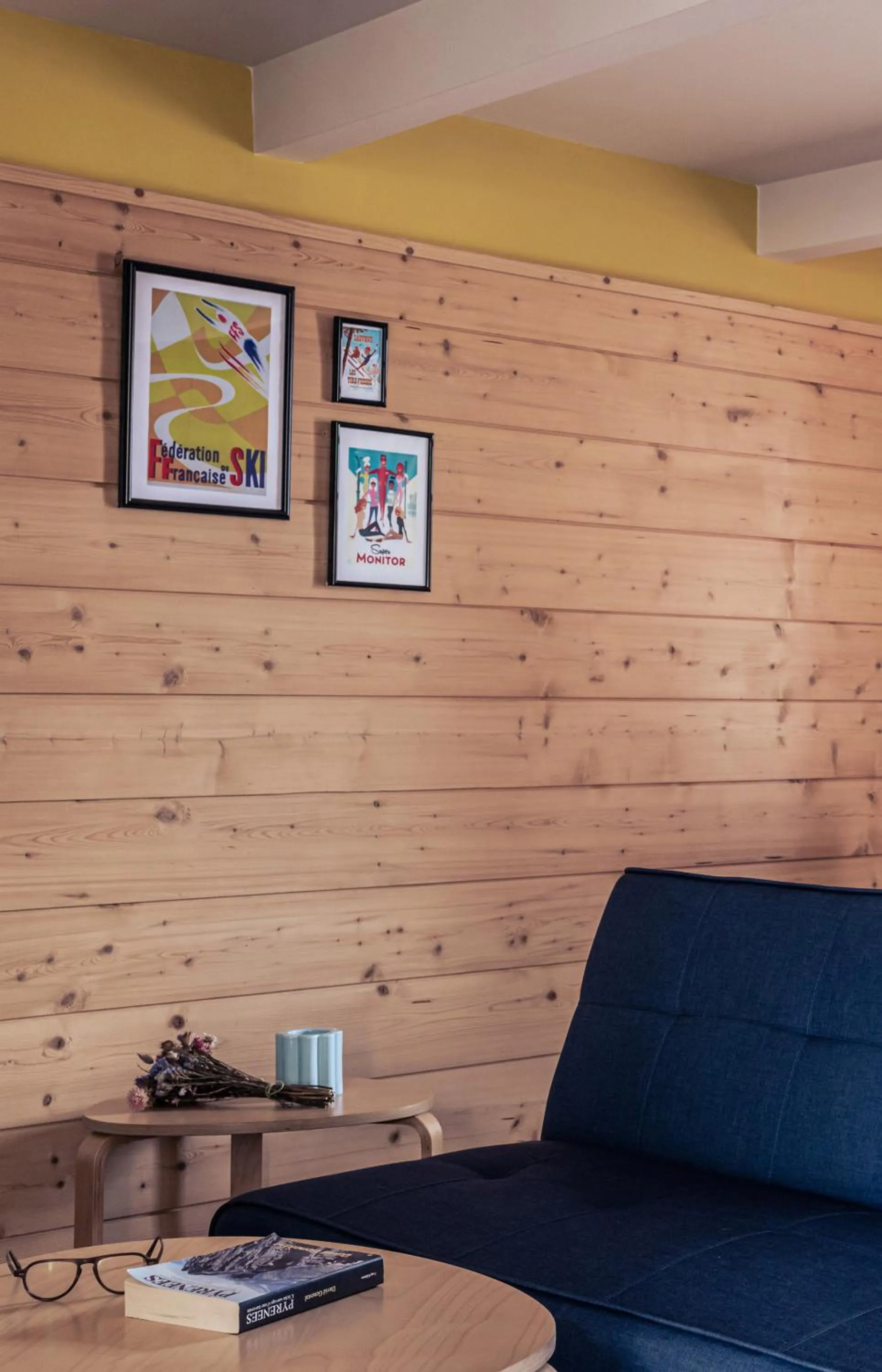 Seating area in Le Clos du 5 - Appart Hotel Bagneres