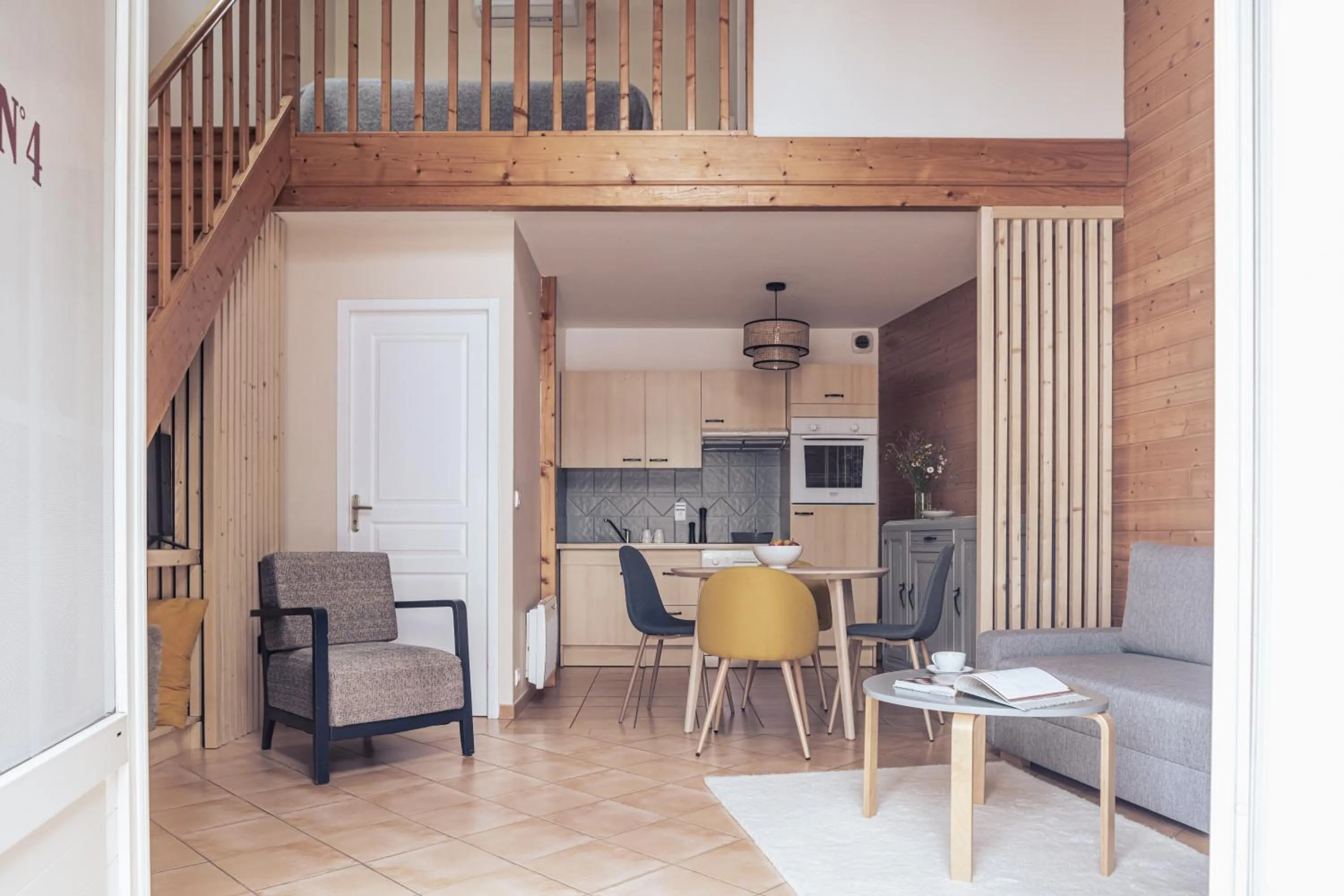 Living room in Le Clos du 5 - Appart Hotel Bagneres