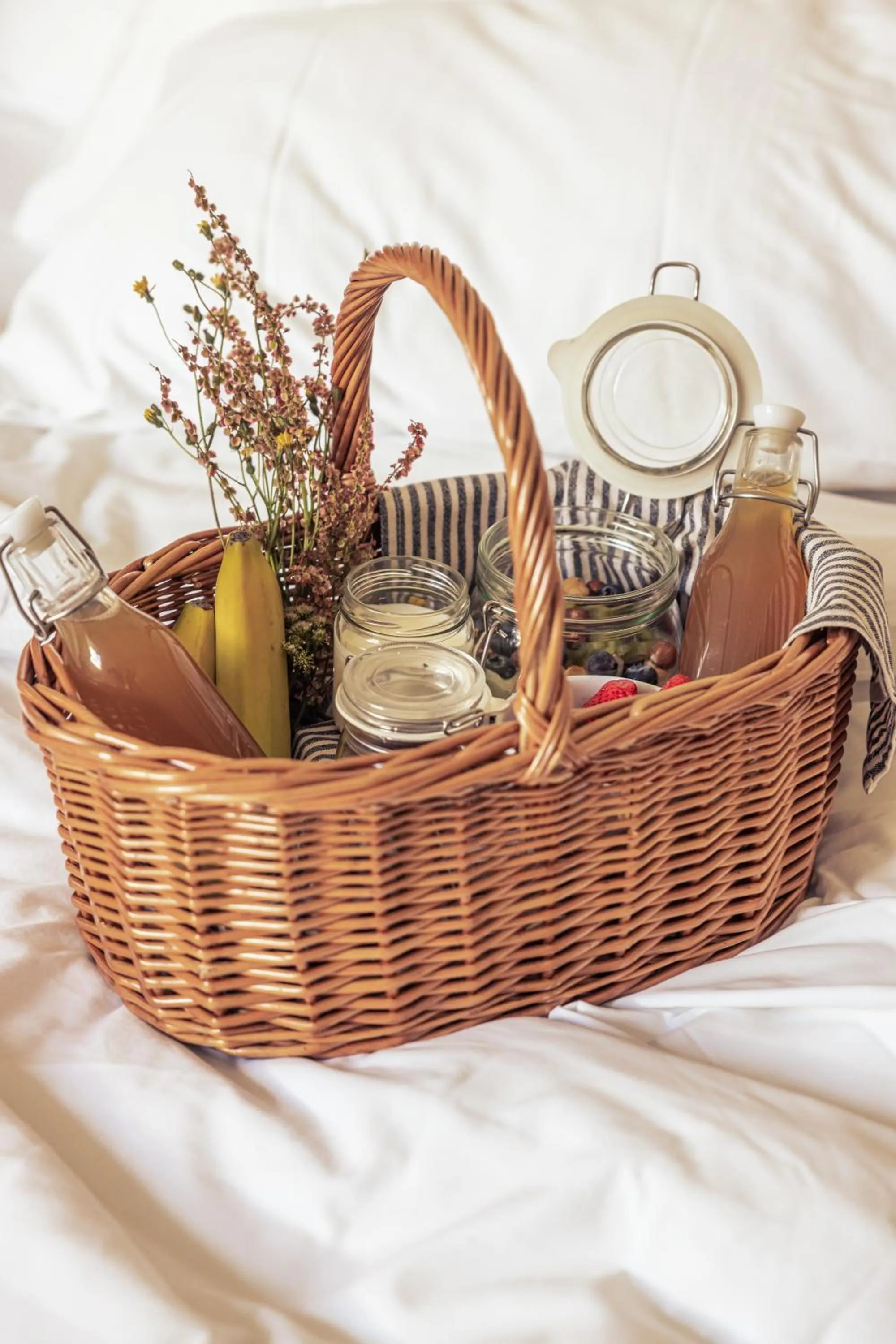 Breakfast in Le Clos du 5 - Appart Hotel Bagneres