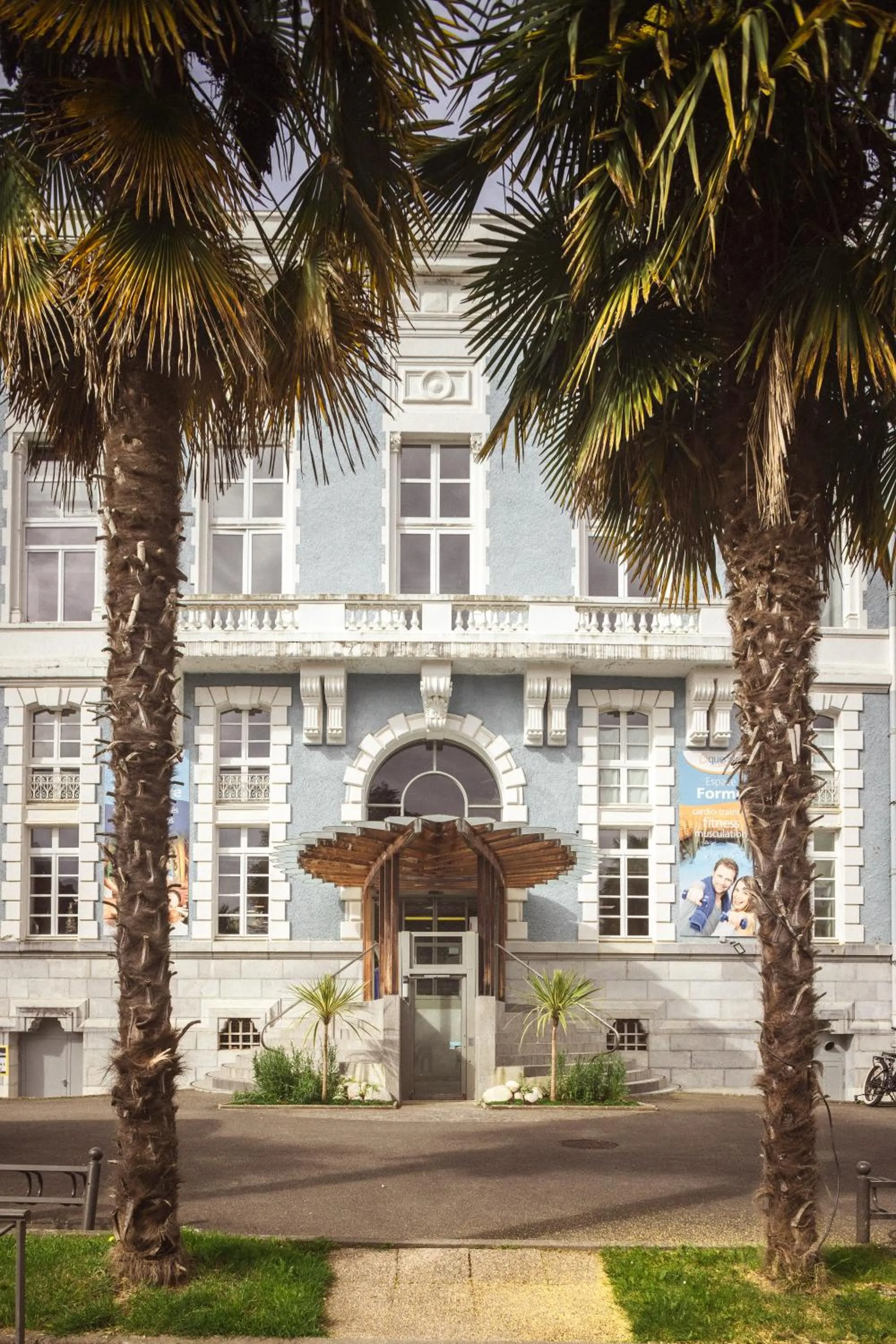 Nearby landmark in Le Clos du 5 - Appart Hotel Bagneres