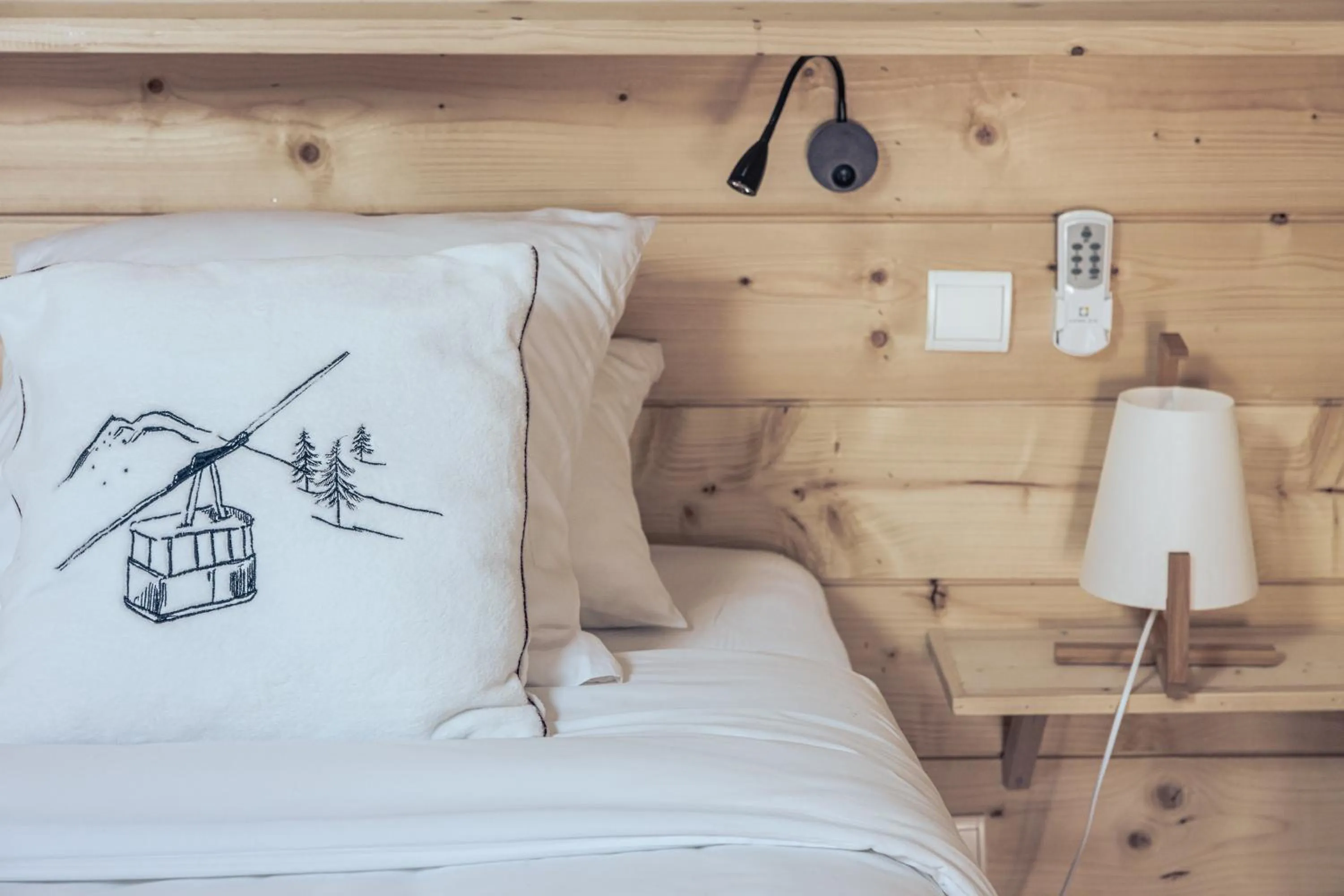 Bed in Le Clos du 5 - Appart Hotel Bagneres