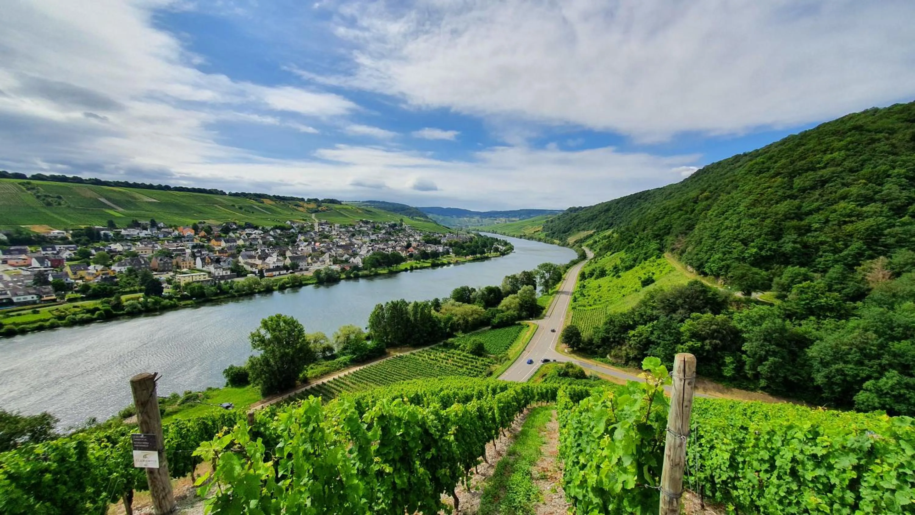 Property building in Hotel Zum Anker-THULLs Restaurant