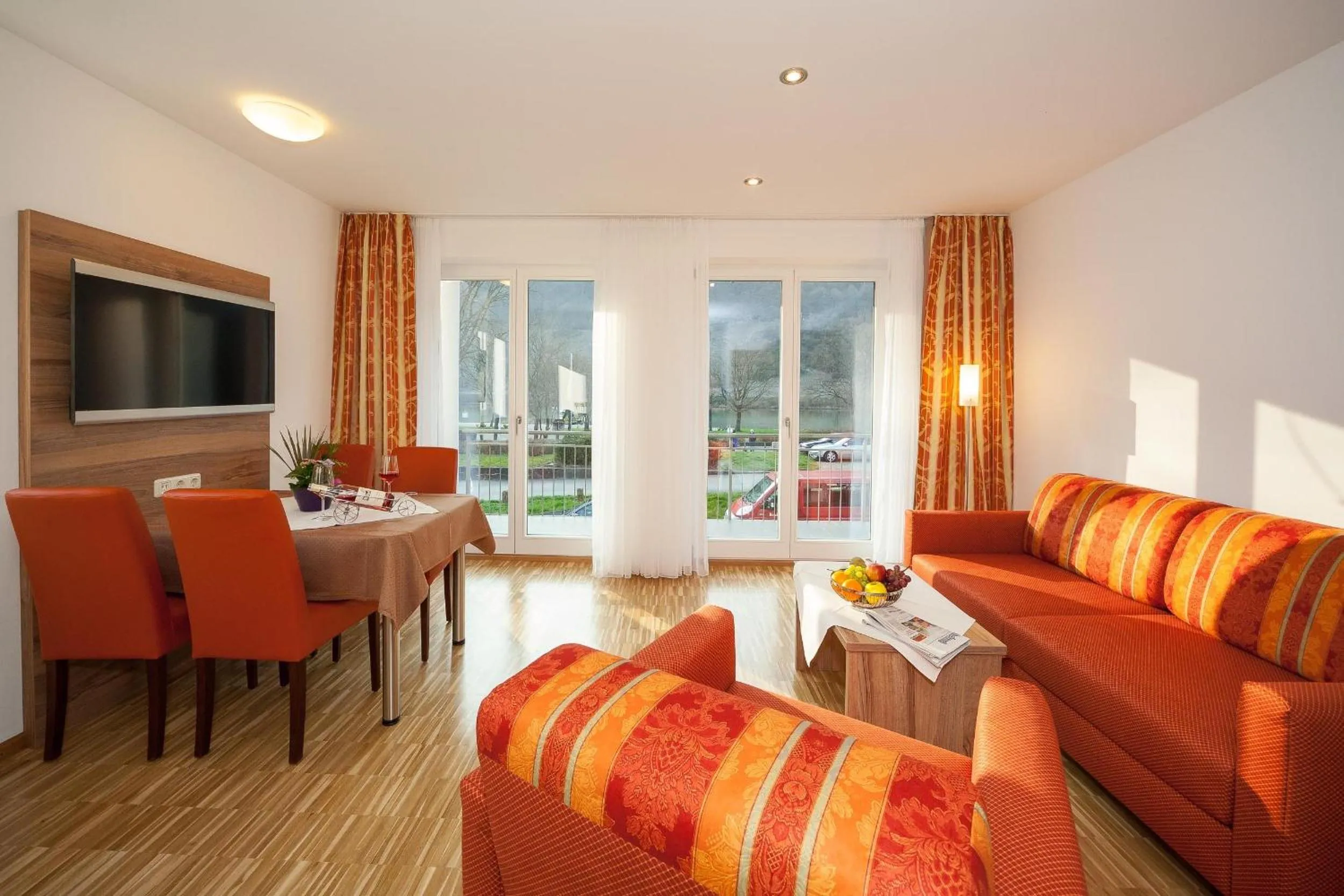 TV and multimedia in Hotel Zum Anker-THULLs Restaurant